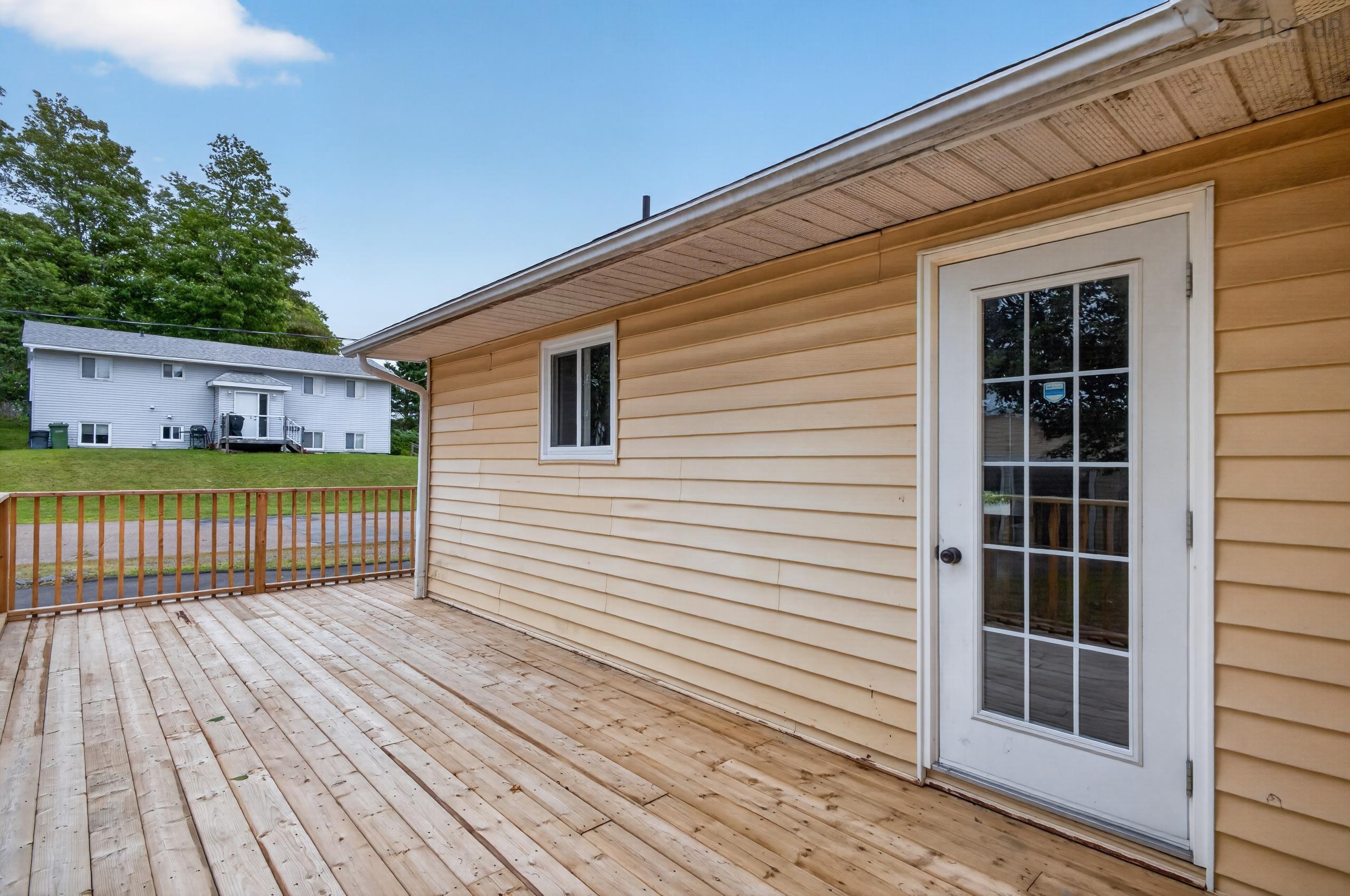$385,000.00: 35 Lockhart Avenue, Lower Truro