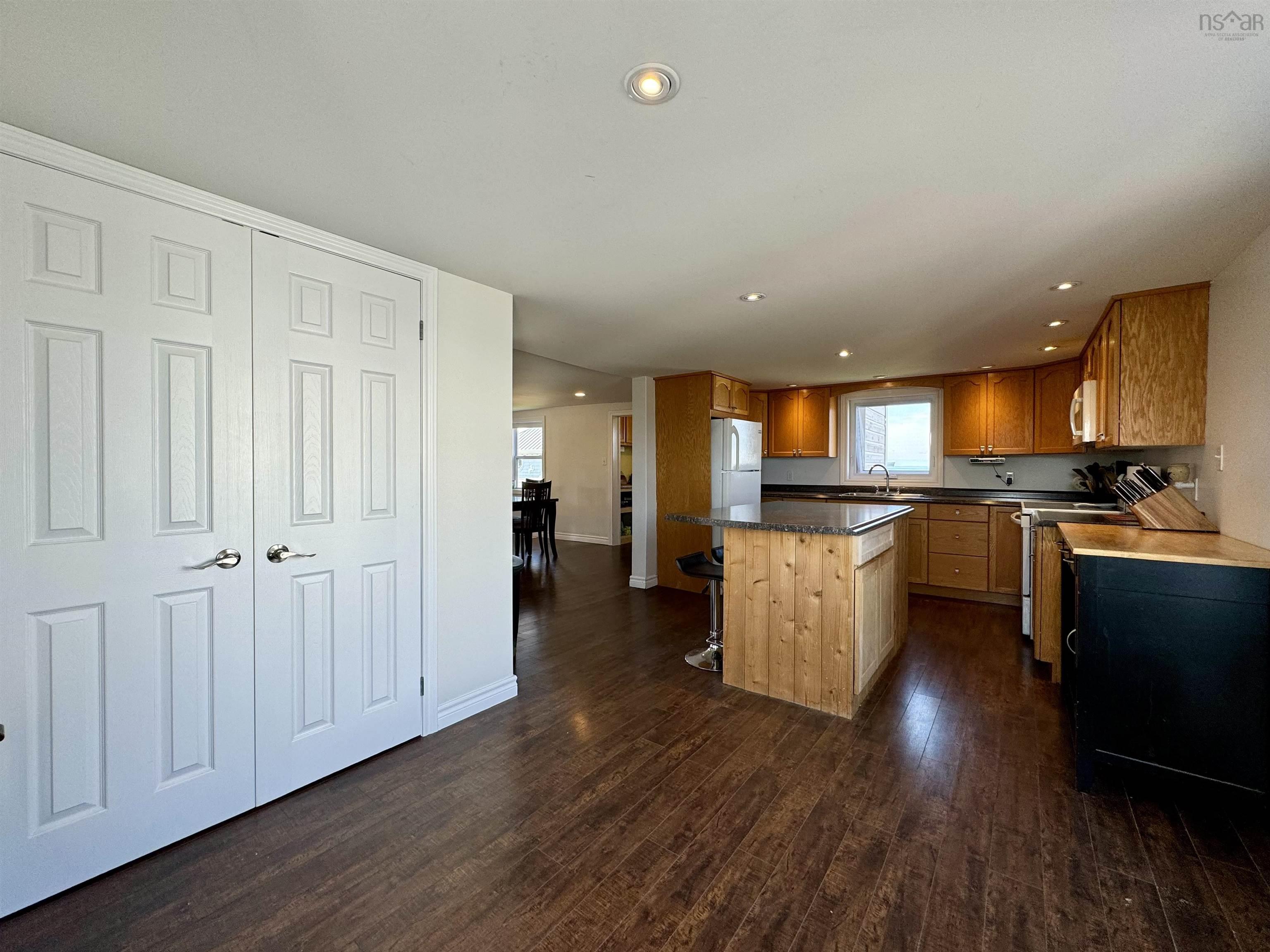 $224,900.00: 276 Southside Petit De Grat Rd., Alderney Point