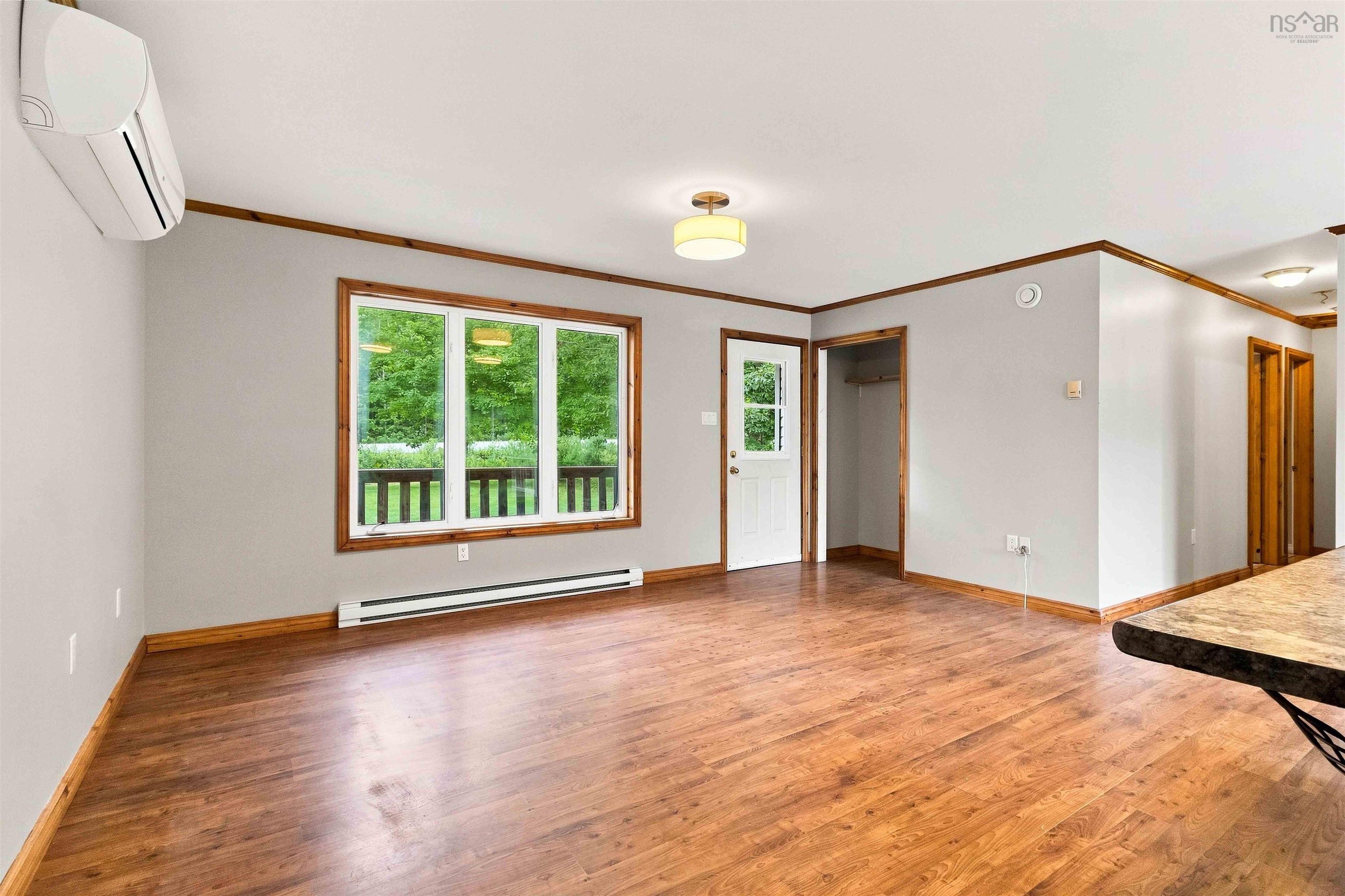 $375,000.00: 303 Crousetown Road, Conquerall Mills