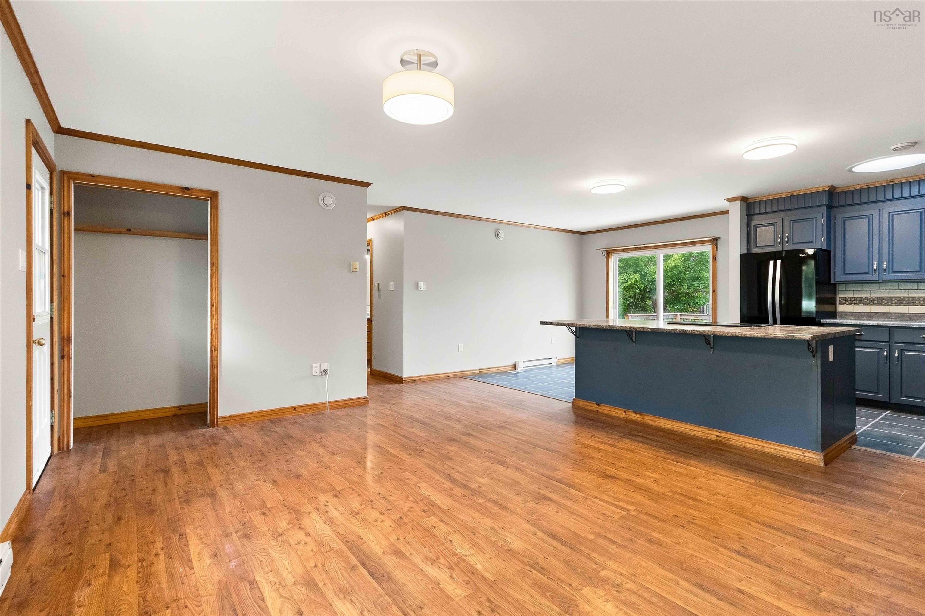 $375,000.00: 303 Crousetown Road, Conquerall Mills