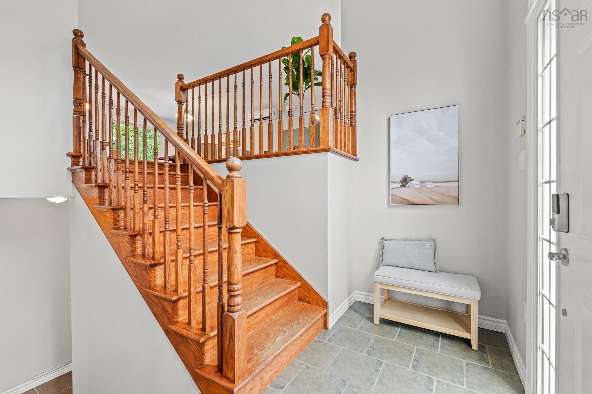 $639,900.00: 12 Loriann Drive, Porters Lake