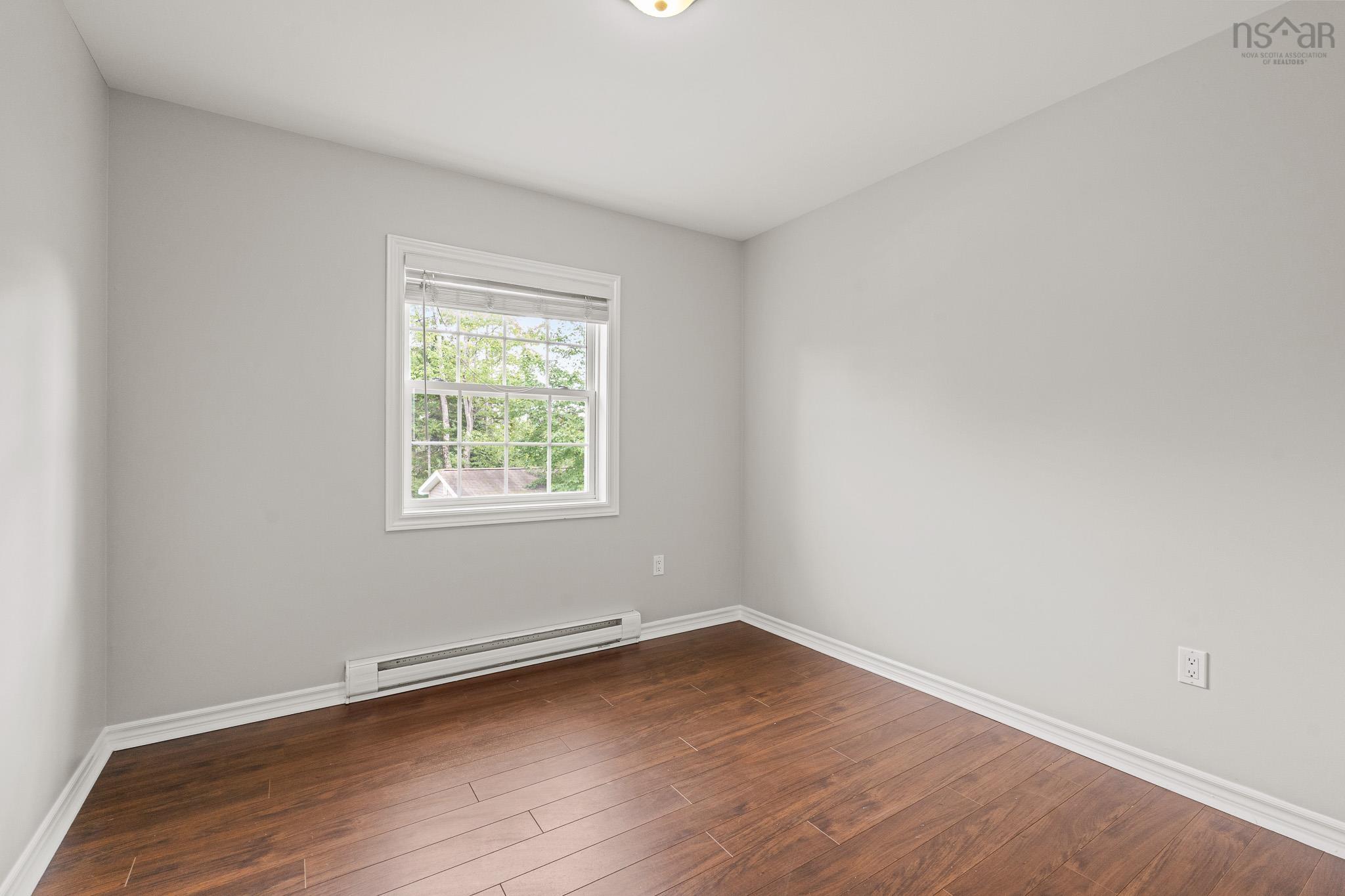 $639,900.00: 12 Loriann Drive, Porters Lake