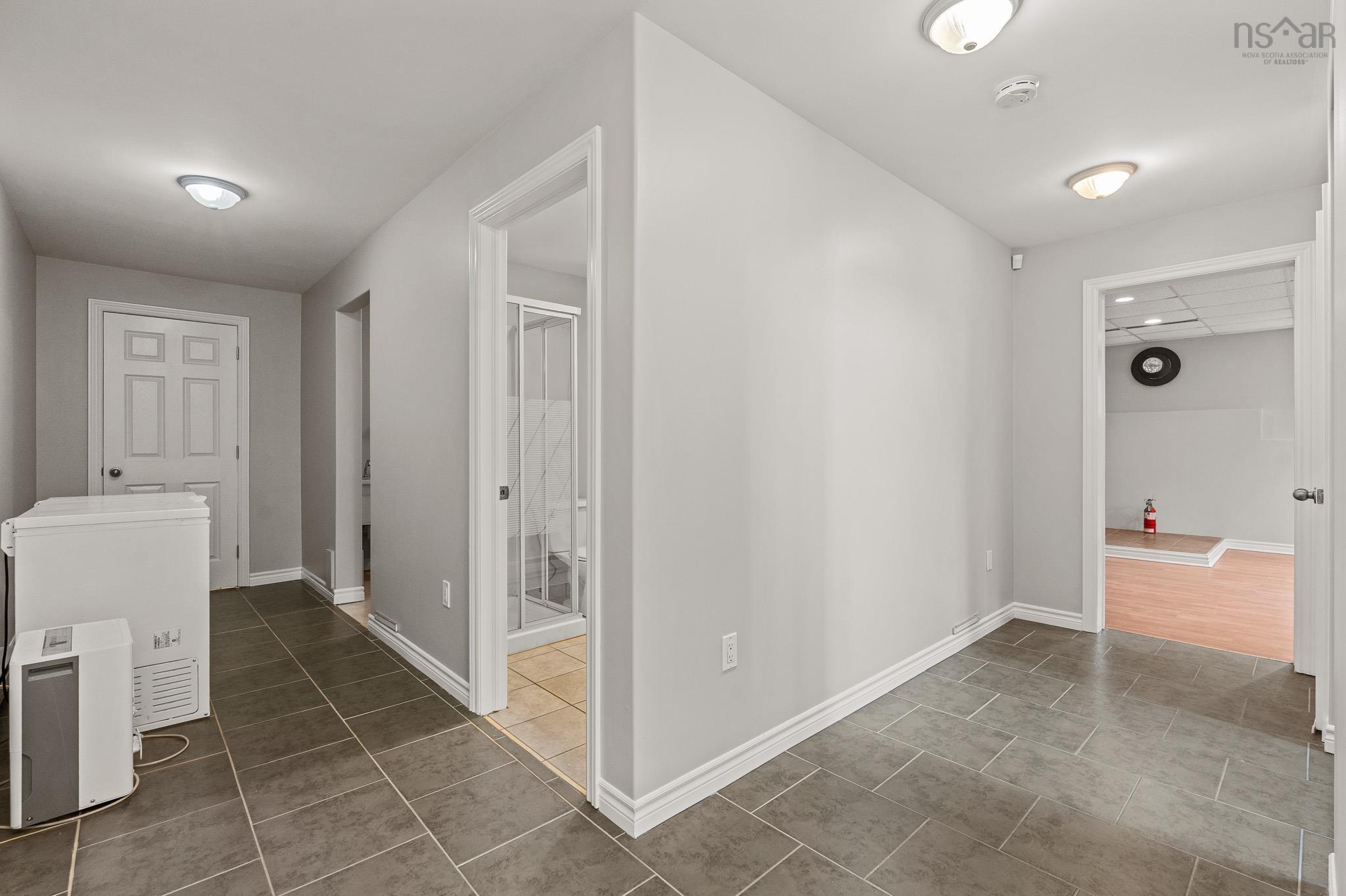 $639,900.00: 12 Loriann Drive, Porters Lake
