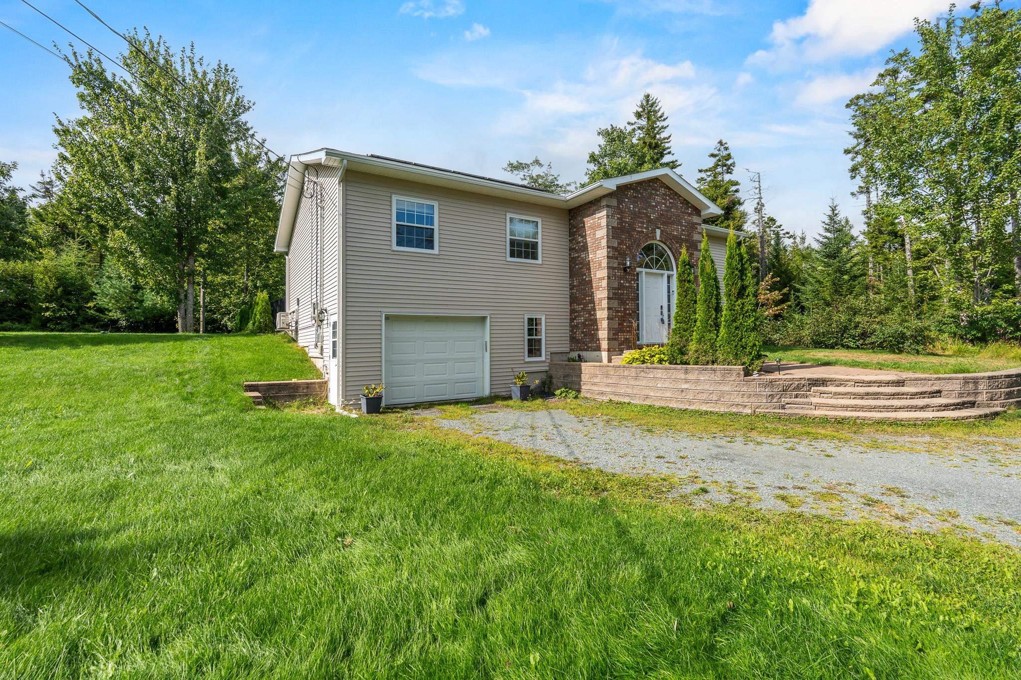 $639,900.00: 12 Loriann Drive, Porters Lake