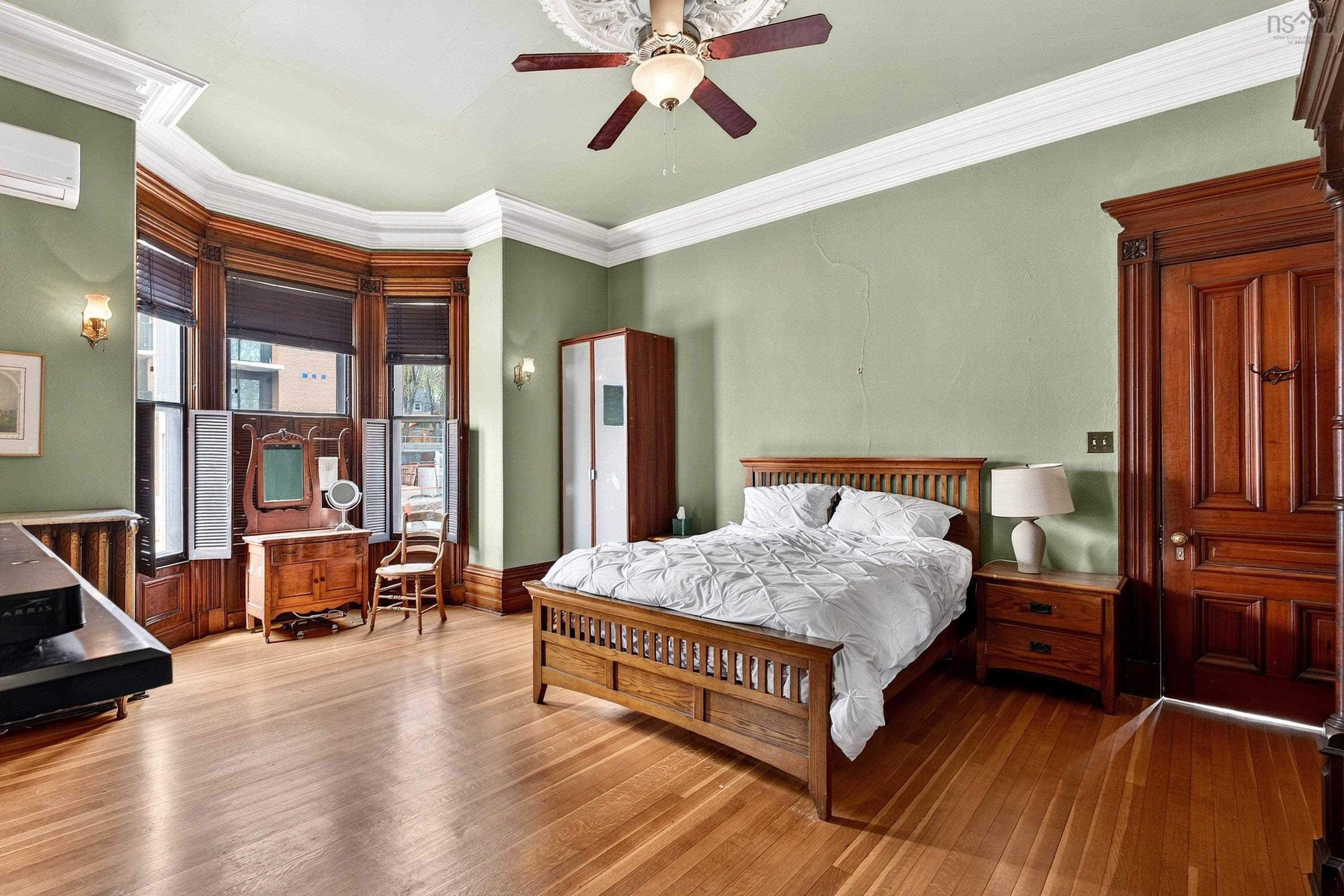 $2,300,000.00: 5691 Inglis Street, Halifax Peninsula