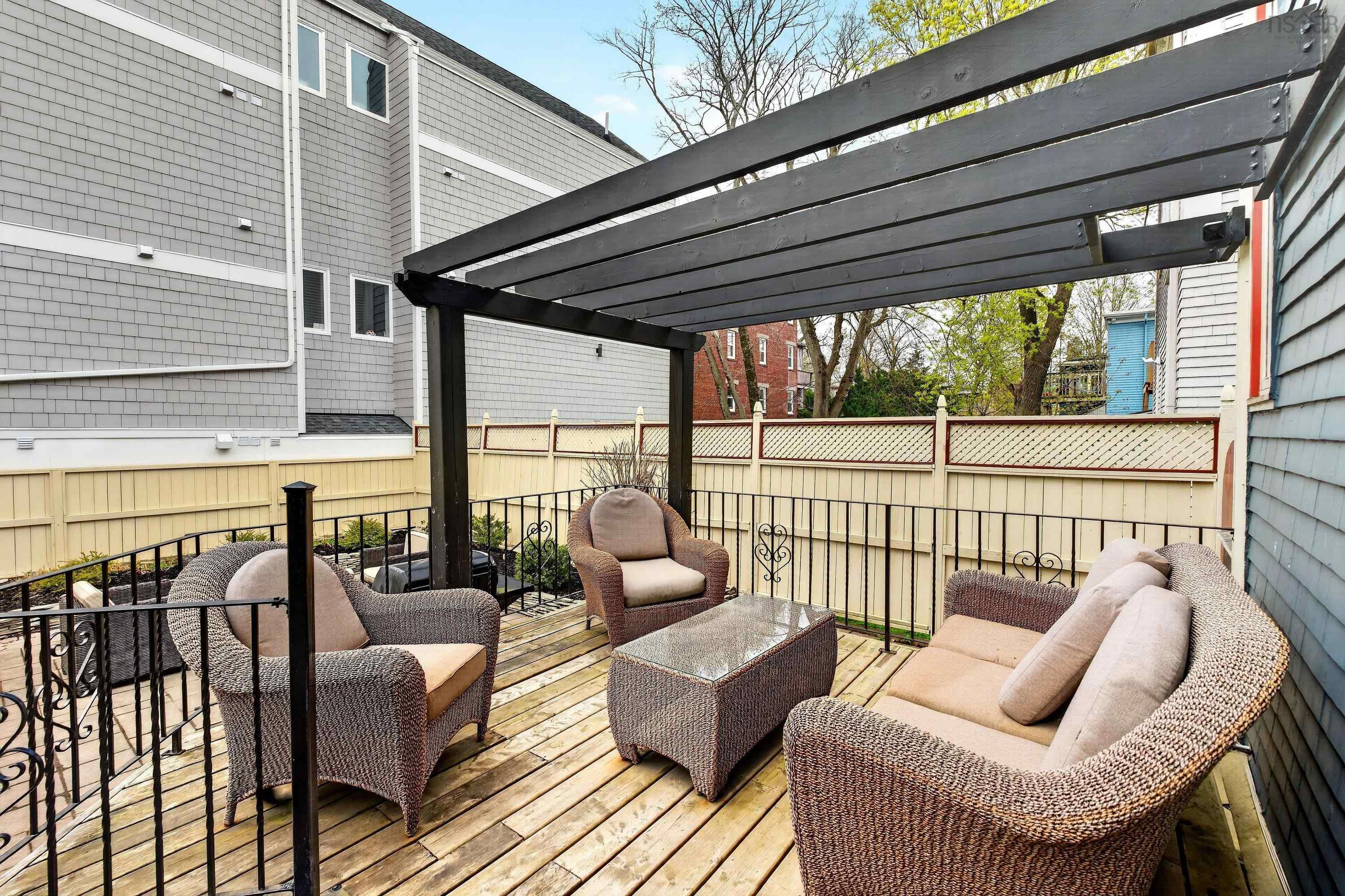 $2,300,000.00: 5691 Inglis Street, Halifax Peninsula