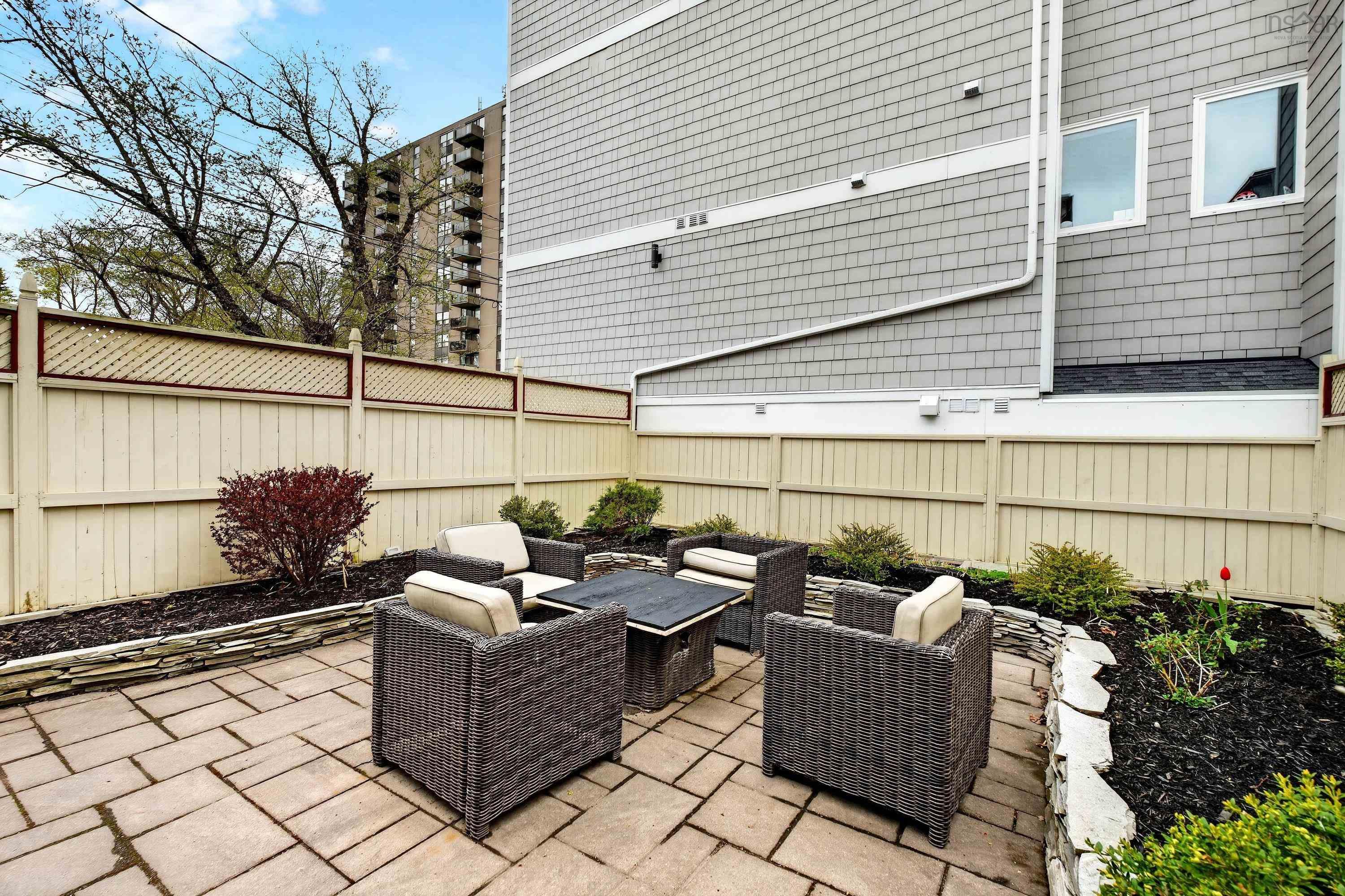 $2,300,000.00: 5691 Inglis Street, Halifax Peninsula
