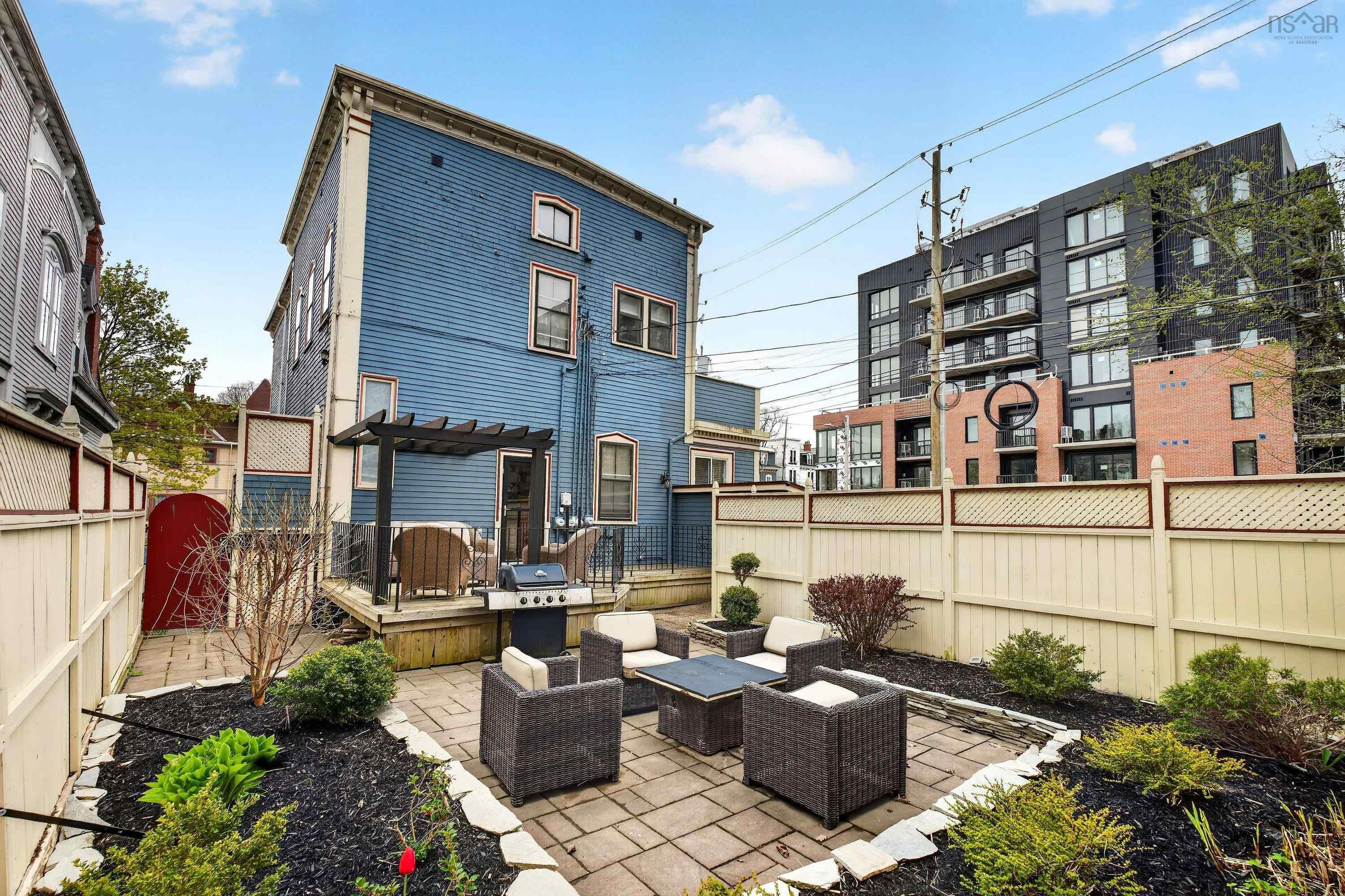 $2,300,000.00: 5691 Inglis Street, Halifax Peninsula