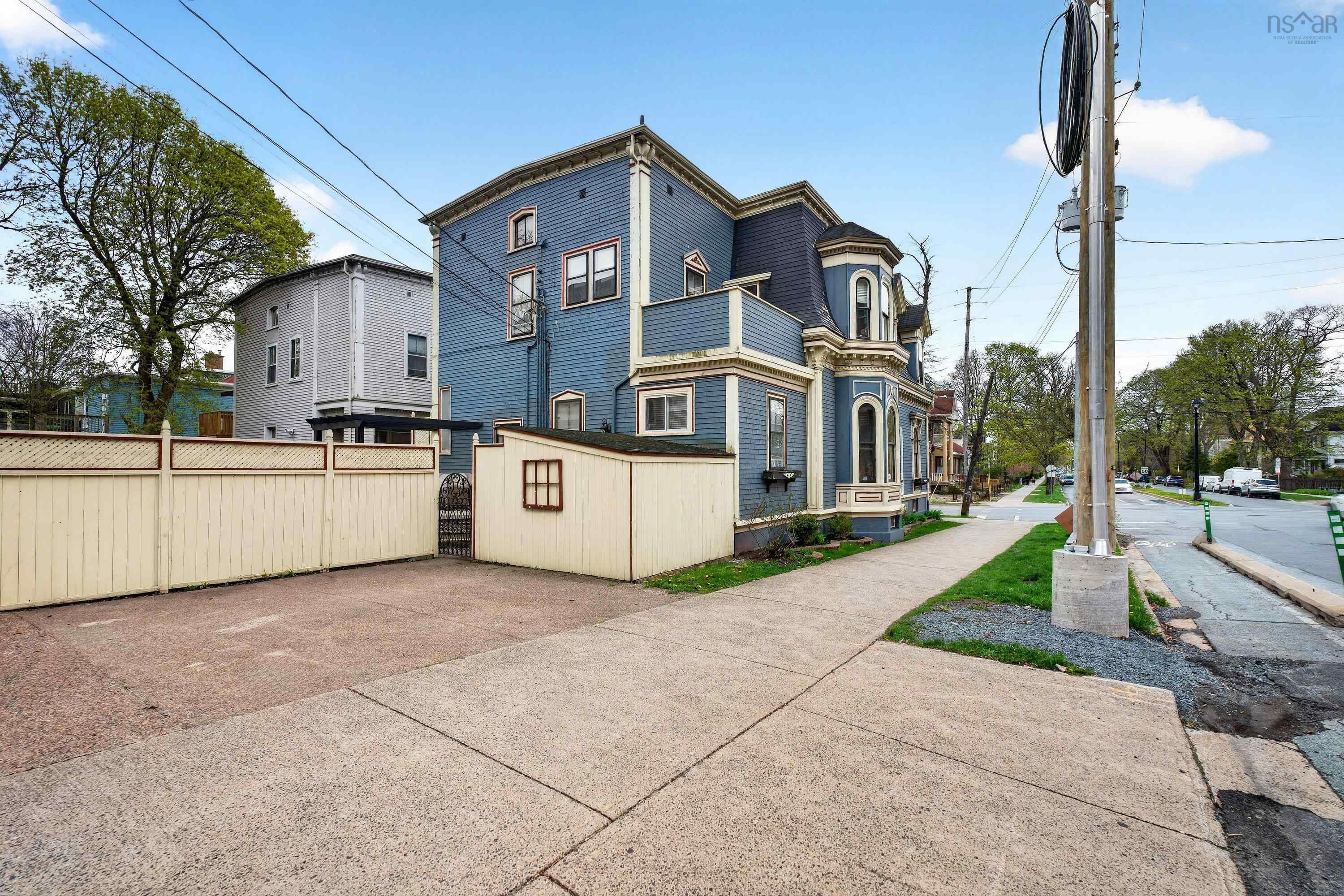 $2,300,000.00: 5691 Inglis Street, Halifax Peninsula