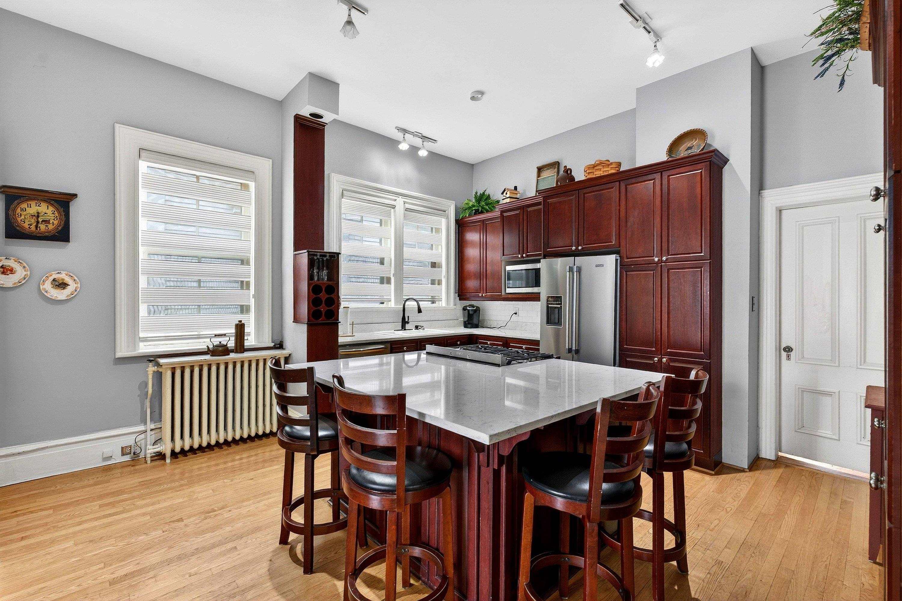 $2,300,000.00: 5691 Inglis Street, Halifax Peninsula