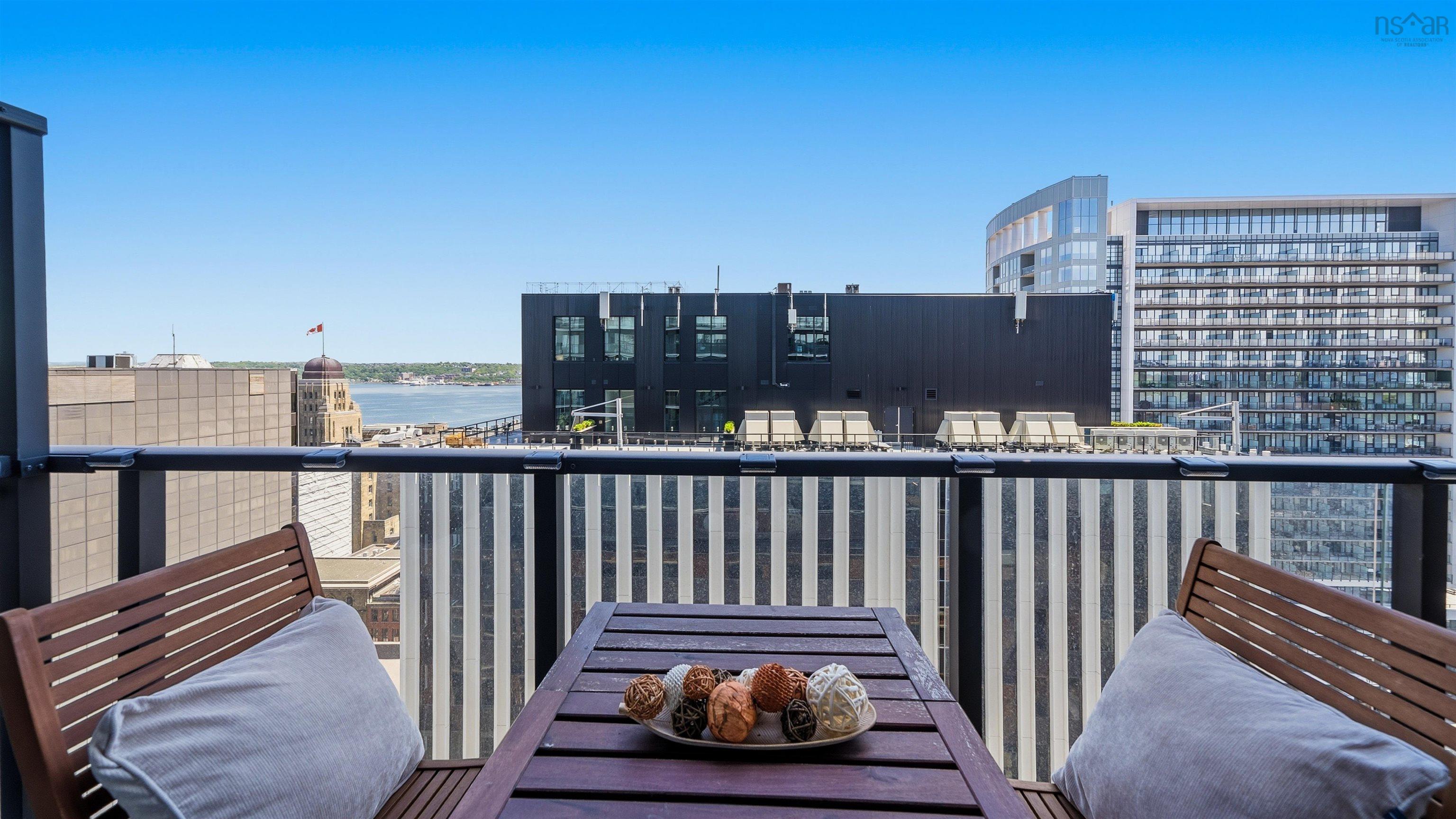 $639,900.00: 1406 1650 Granville Street, Halifax