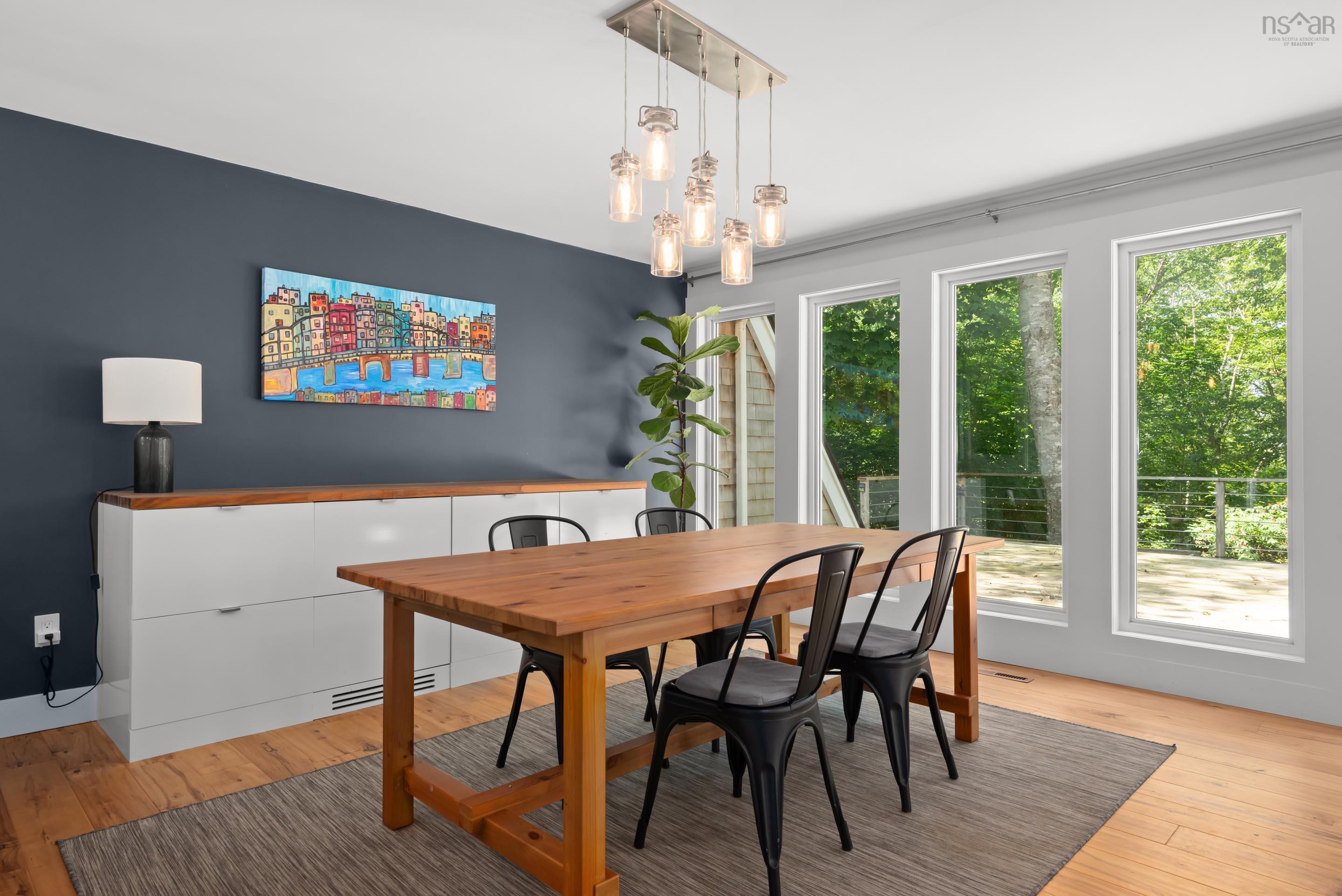 $949,900.00: 63 Rolling Hills Drive, Waverley