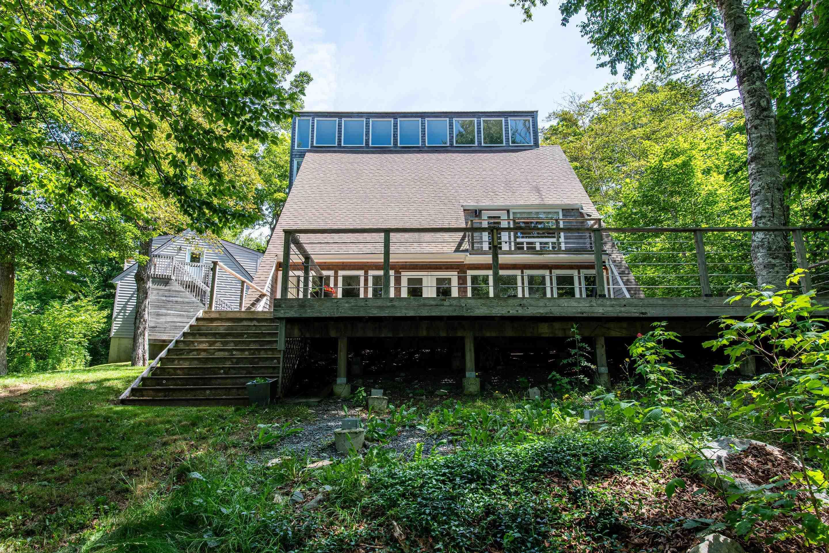$949,900.00: 63 Rolling Hills Drive, Waverley