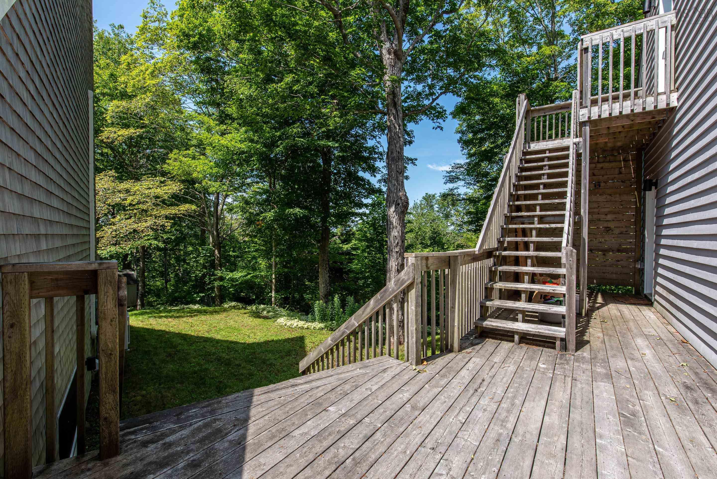 $949,900.00: 63 Rolling Hills Drive, Waverley