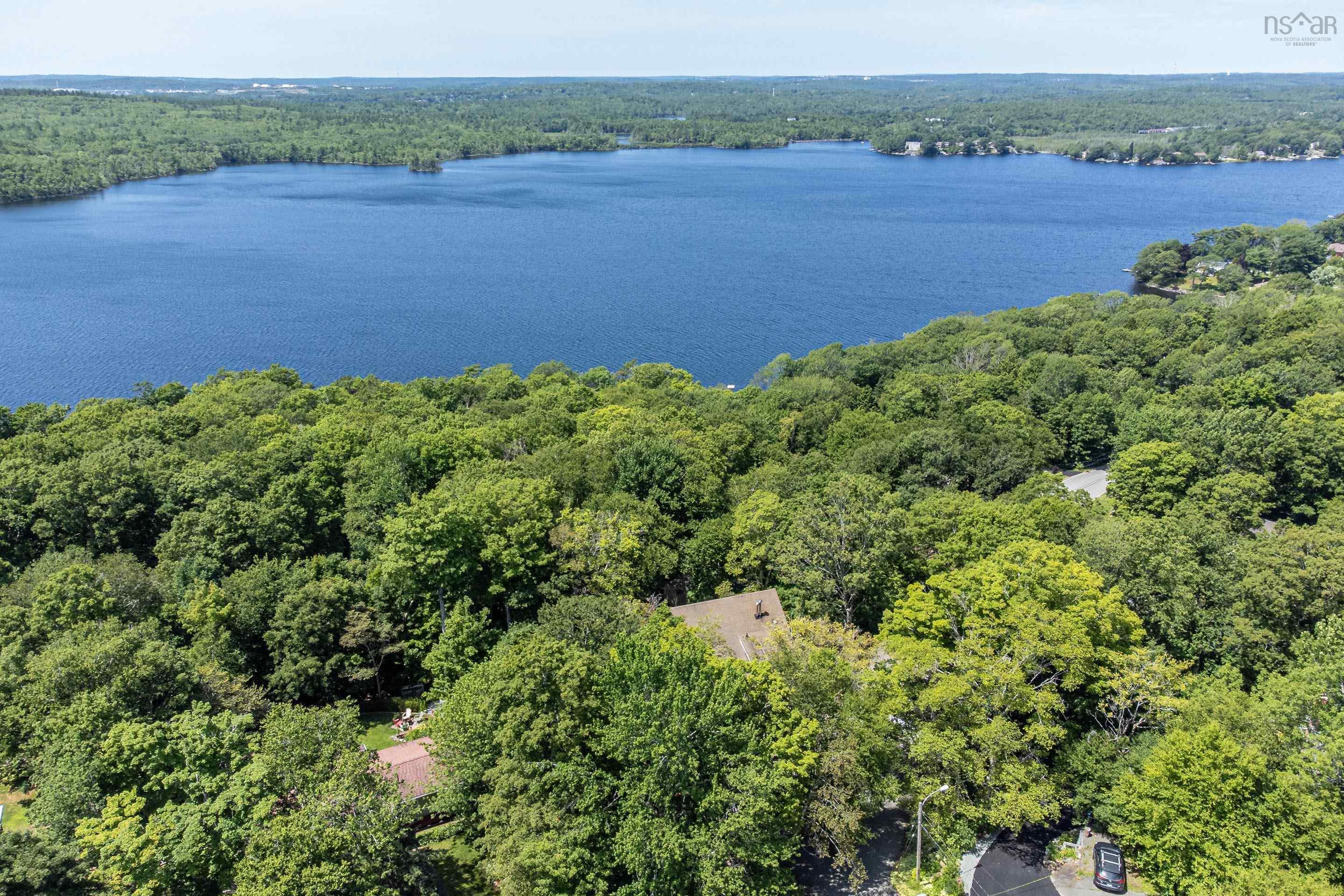 $949,900.00: 63 Rolling Hills Drive, Waverley