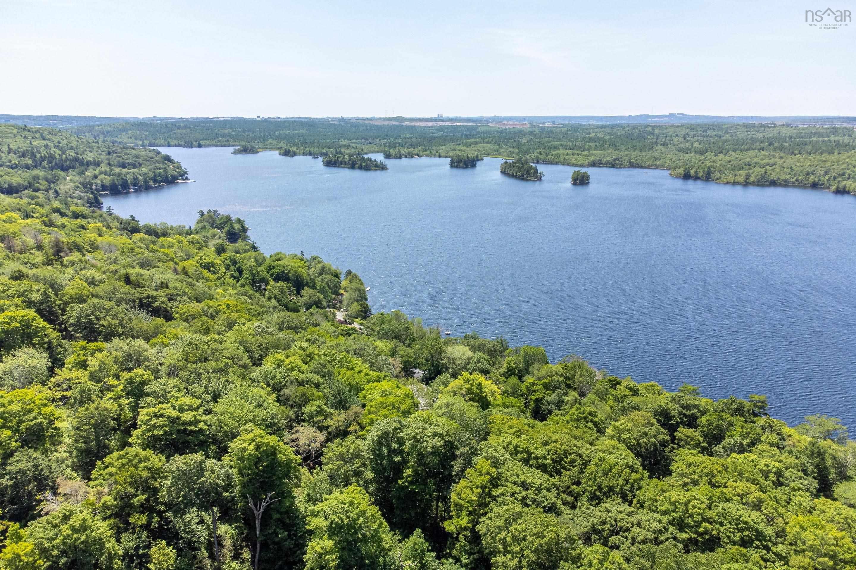 $949,900.00: 63 Rolling Hills Drive, Waverley
