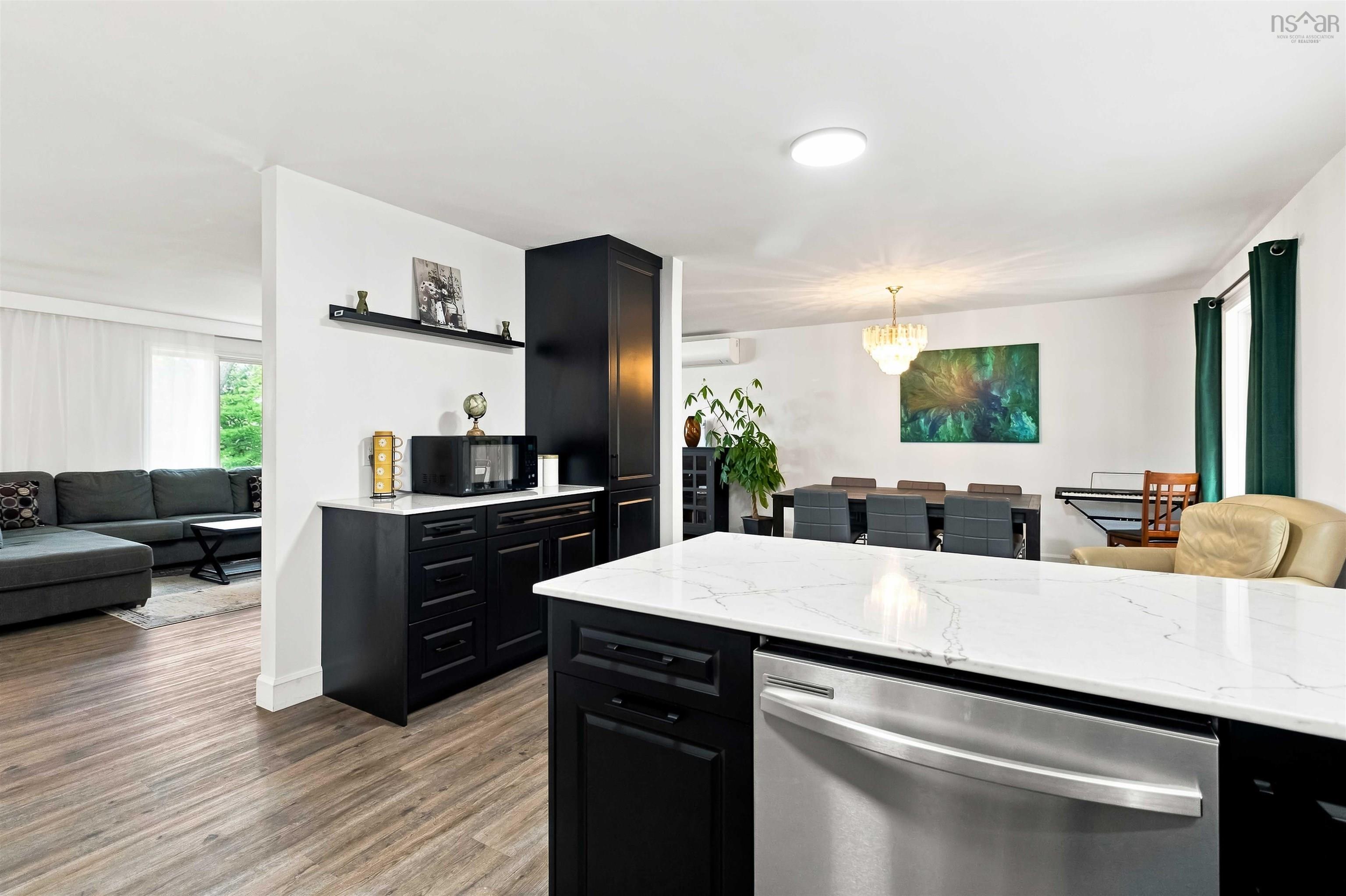 $685,000.00: 57 Riverview Crescent, Bedford