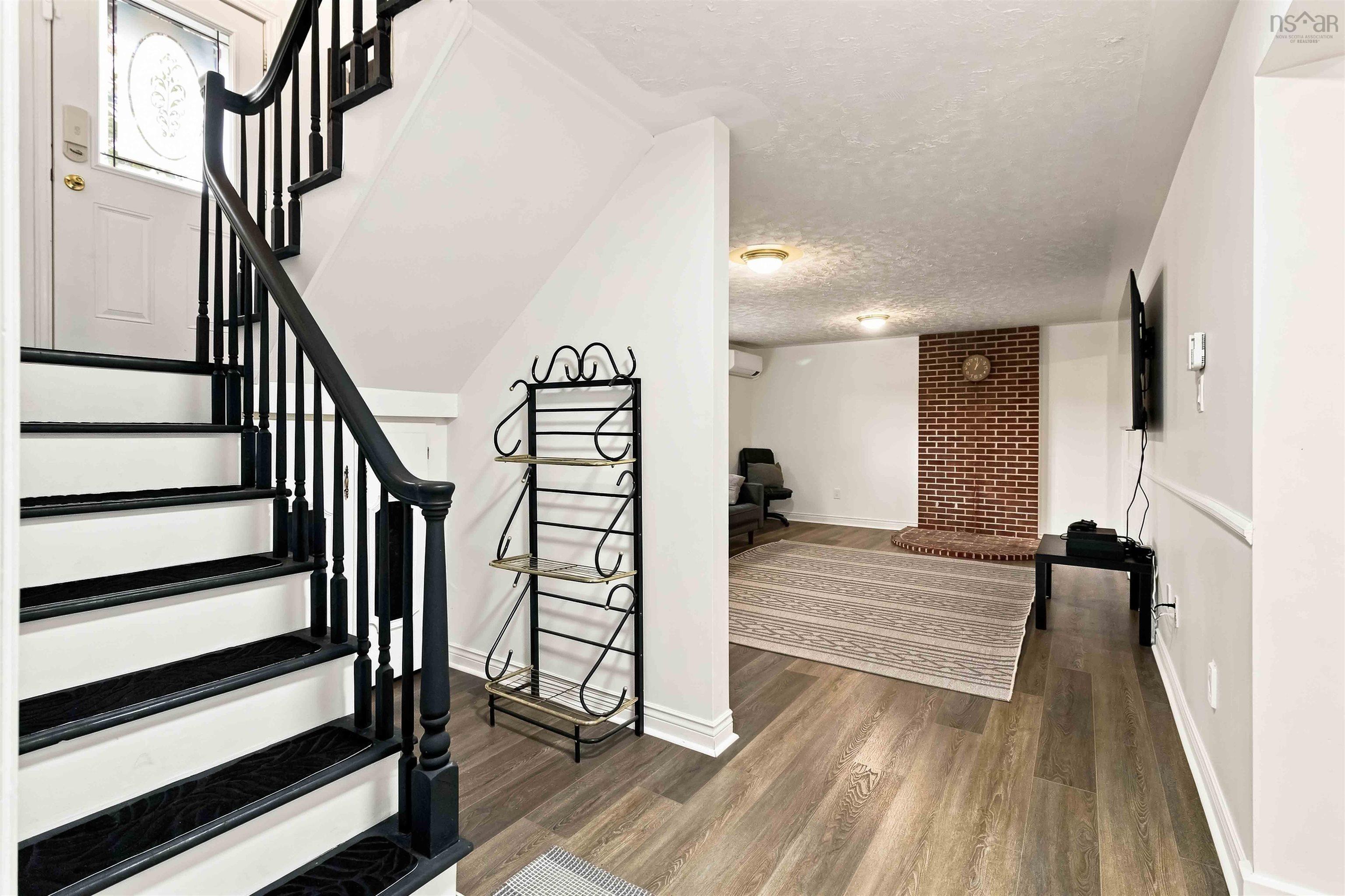 $685,000.00: 57 Riverview Crescent, Bedford