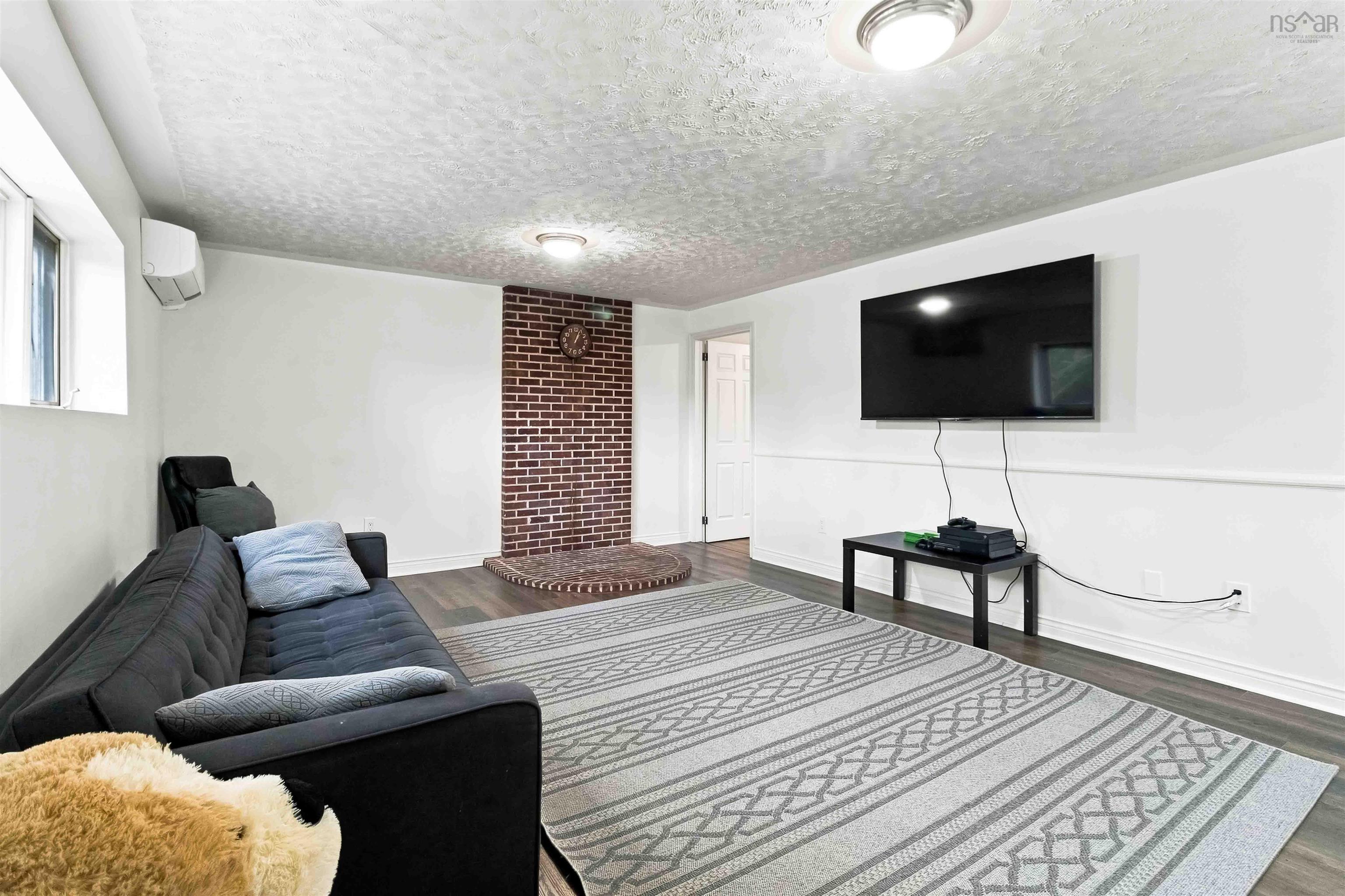 $685,000.00: 57 Riverview Crescent, Bedford