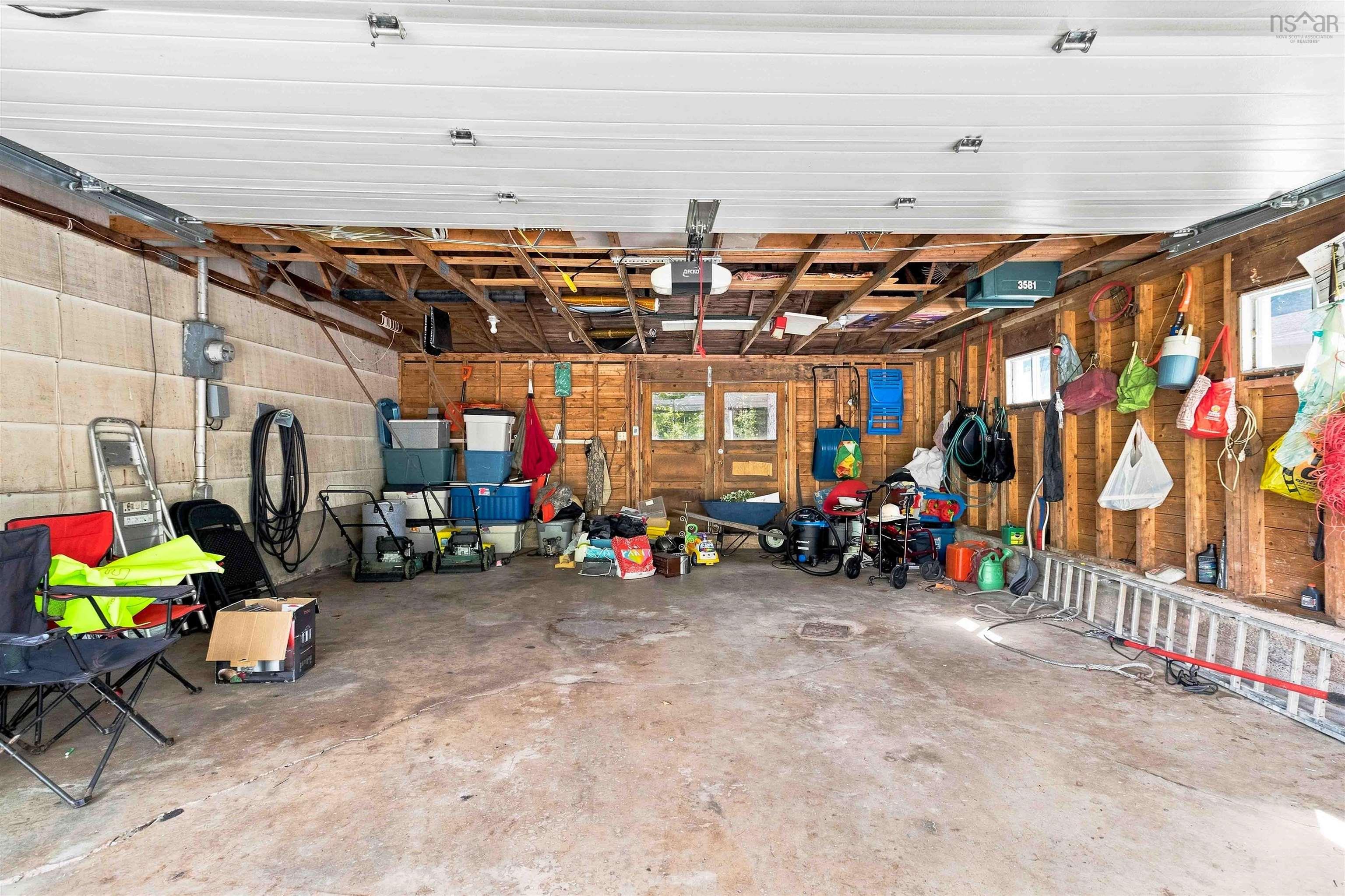 $349,900.00: 3521 Highway 325, Newcombville