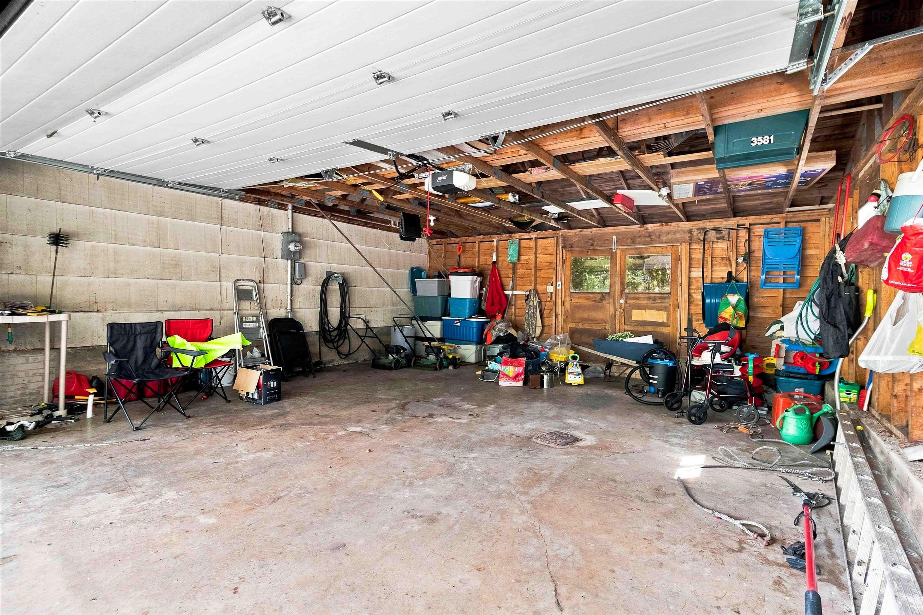 $349,900.00: 3521 Highway 325, Newcombville