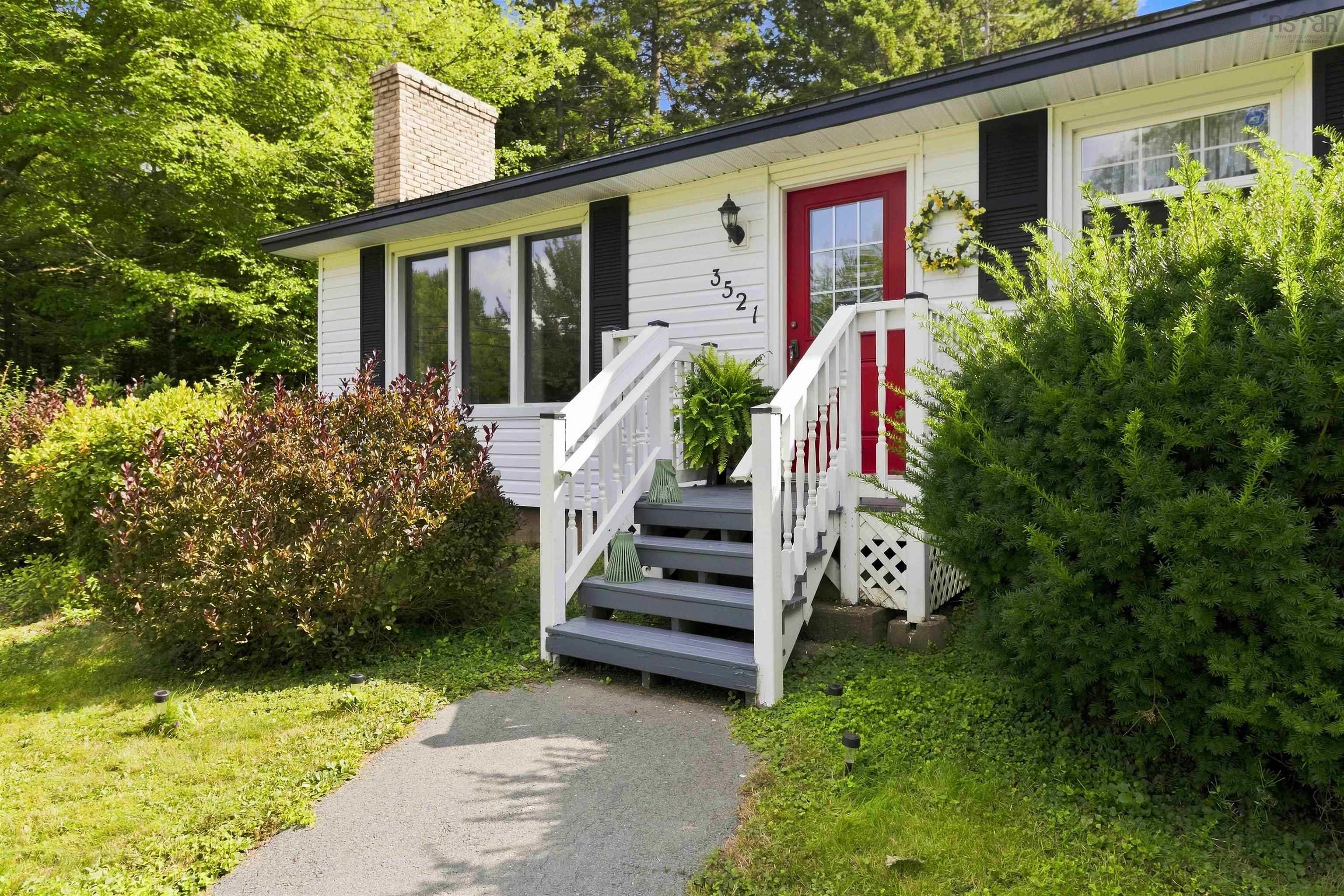 $349,900.00: 3521 Highway 325, Newcombville