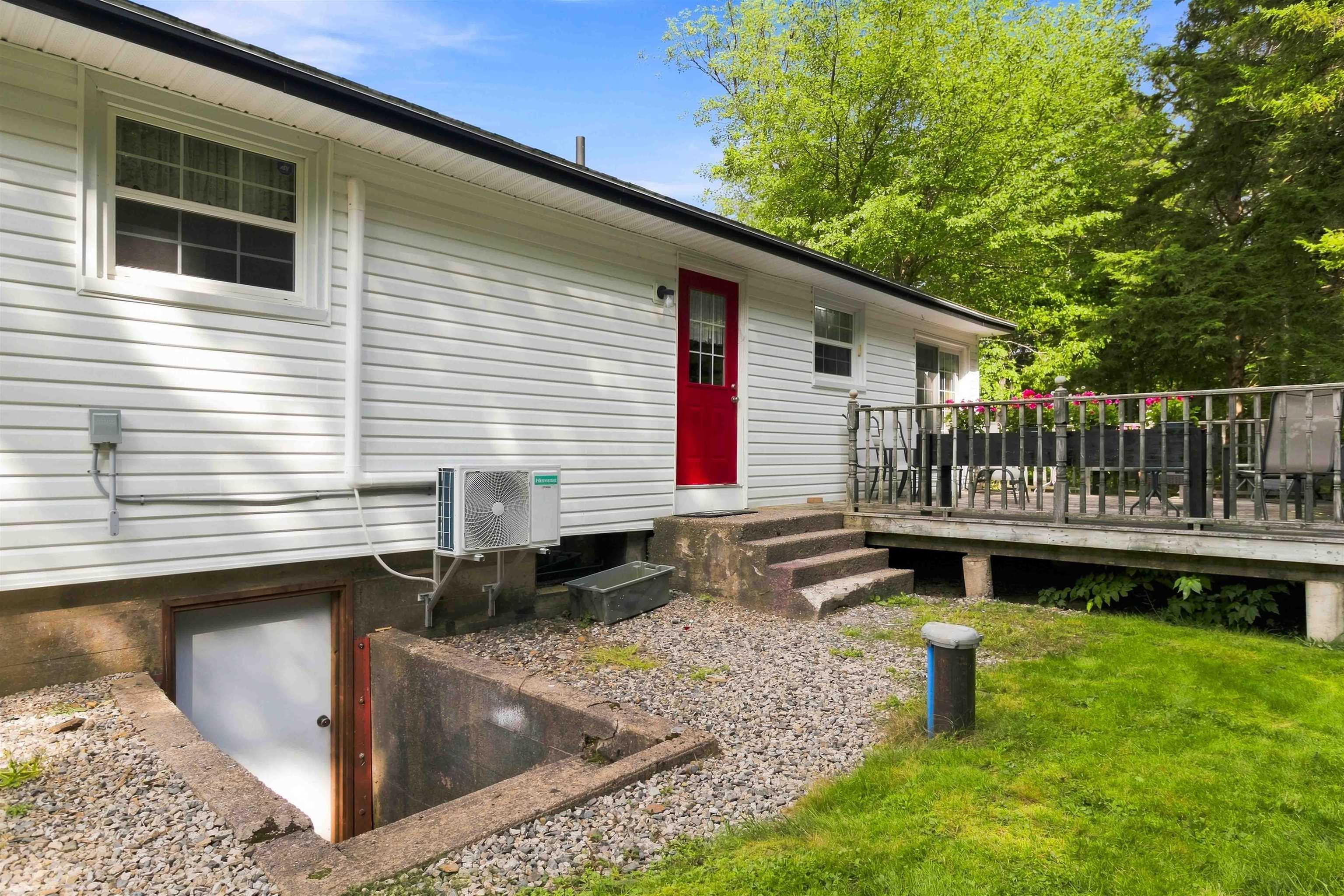 $349,900.00: 3521 Highway 325, Newcombville