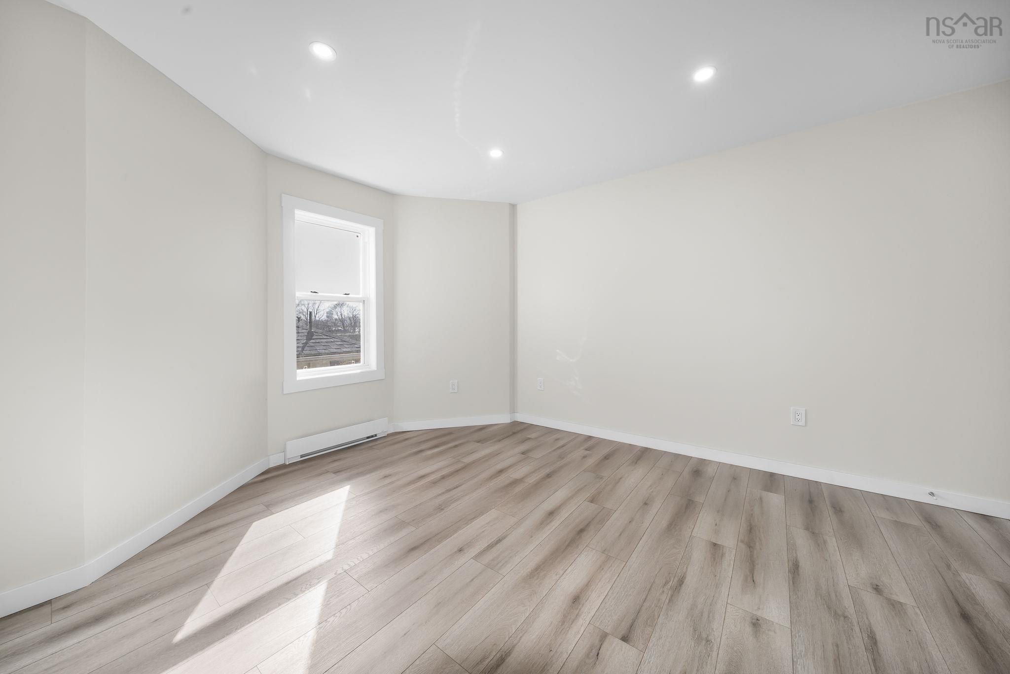 $455,000.00: 56 Irving Street, Dartmouth