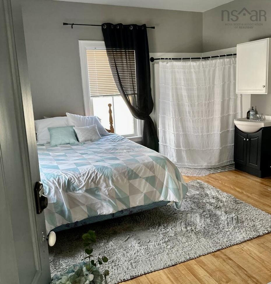 $395,000.00: 5 Parade Street, Yarmouth