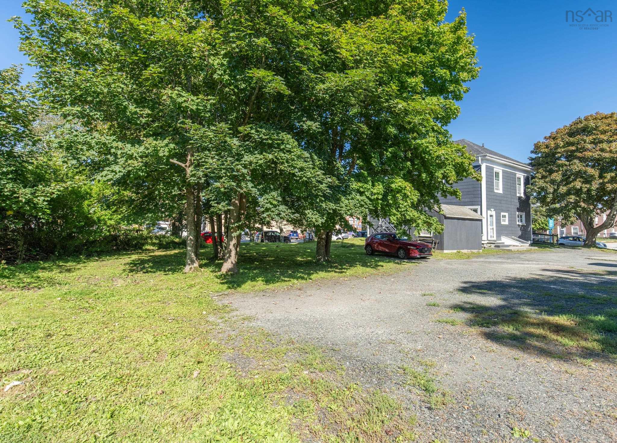 $395,000.00: 5 Parade Street, Yarmouth