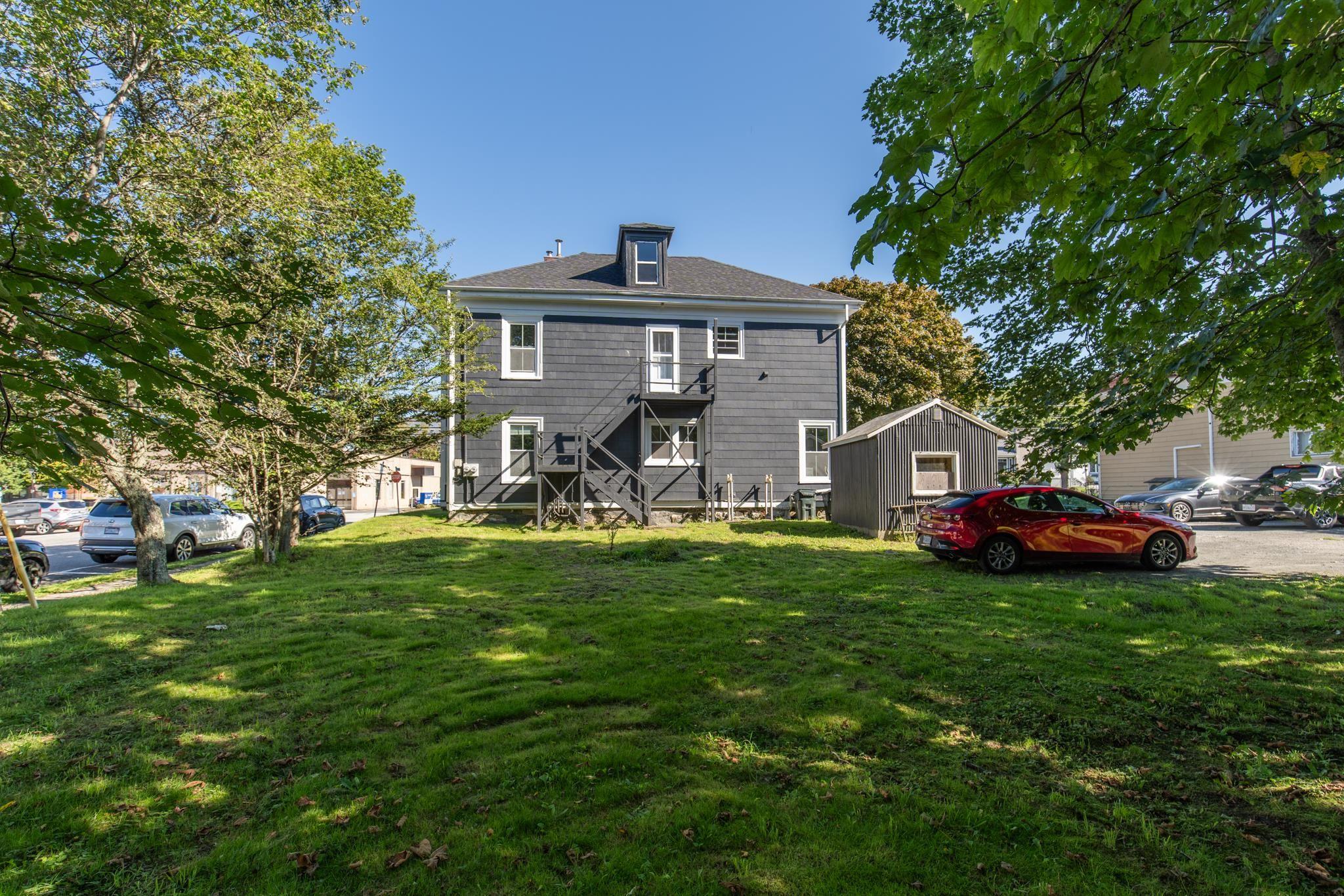 $395,000.00: 5 Parade Street, Yarmouth