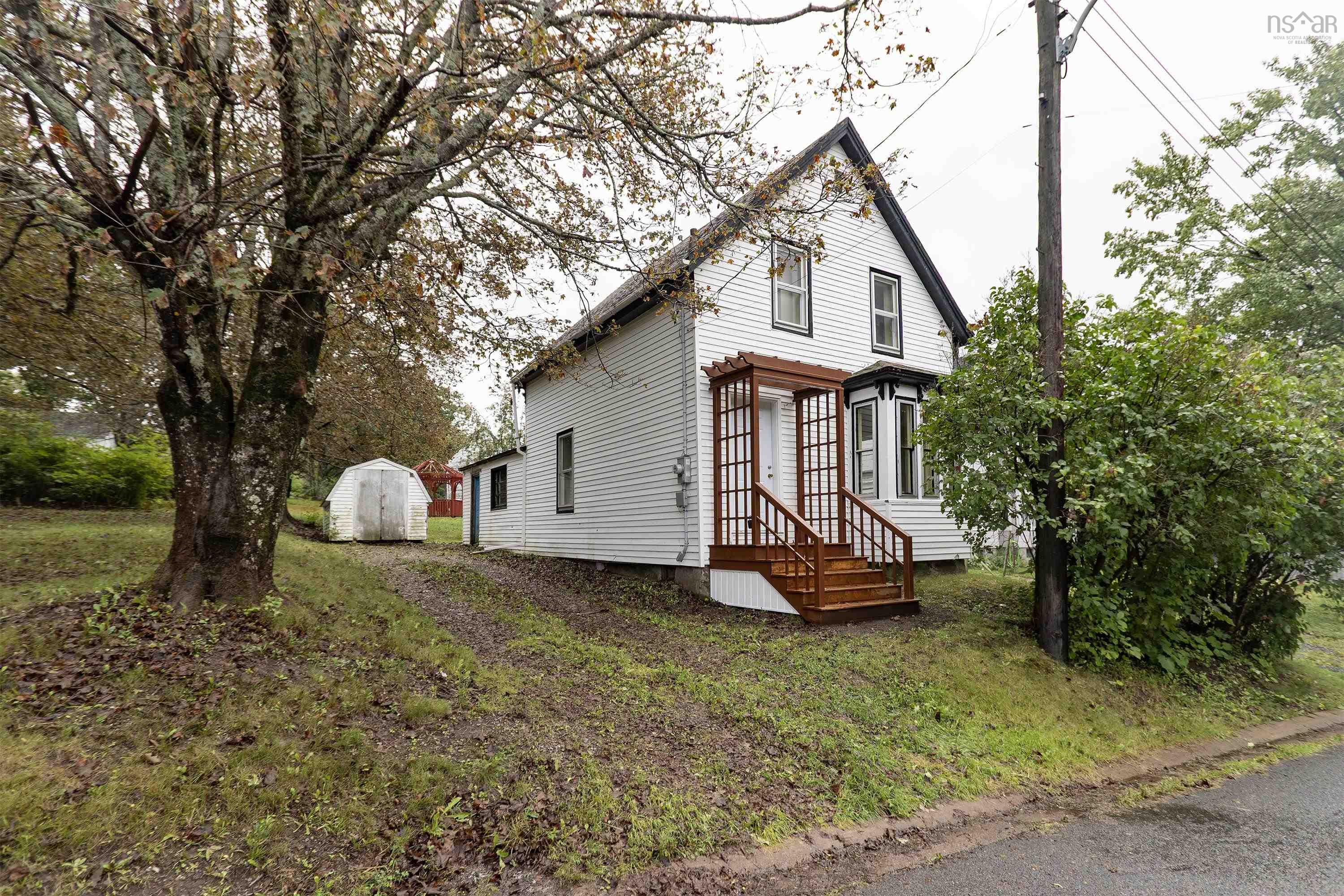 $84,900.00: 37 Drummond Street, Springhill