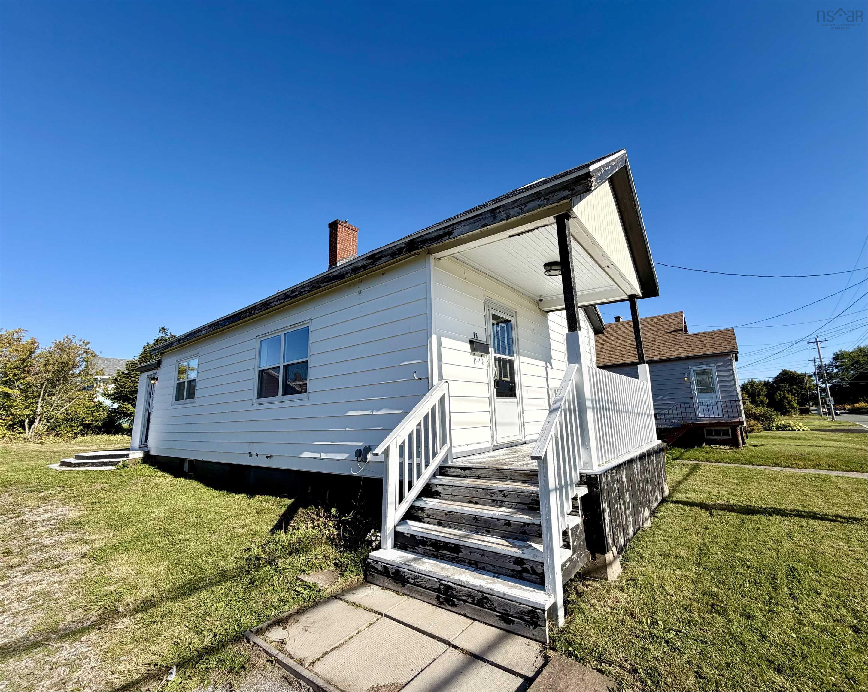 $135,900.00: 18 Highland Street, Glace Bay