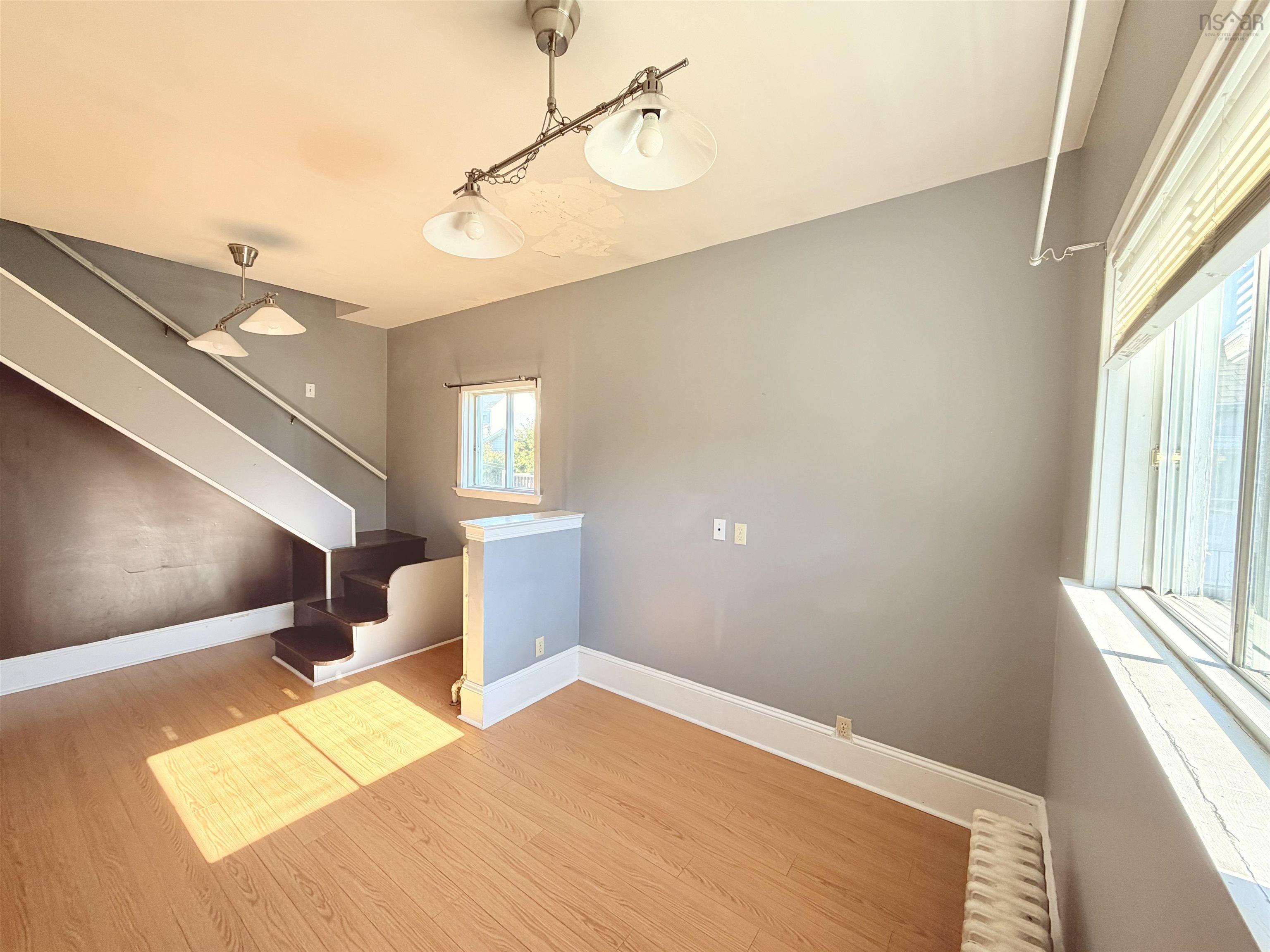 $135,900.00: 18 Highland Street, Glace Bay