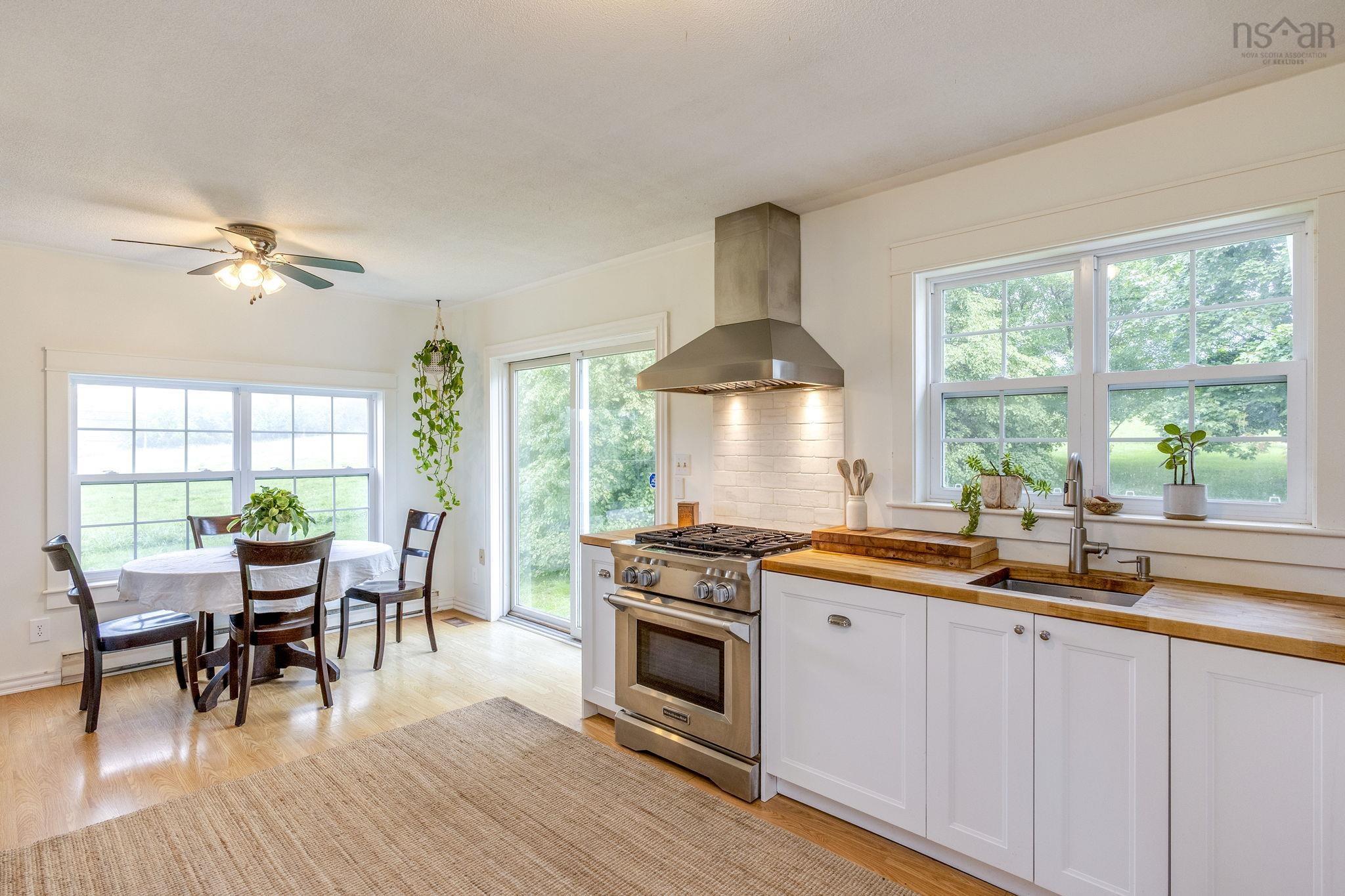 $695,000.00: 1896 Highway 1, Clementsport