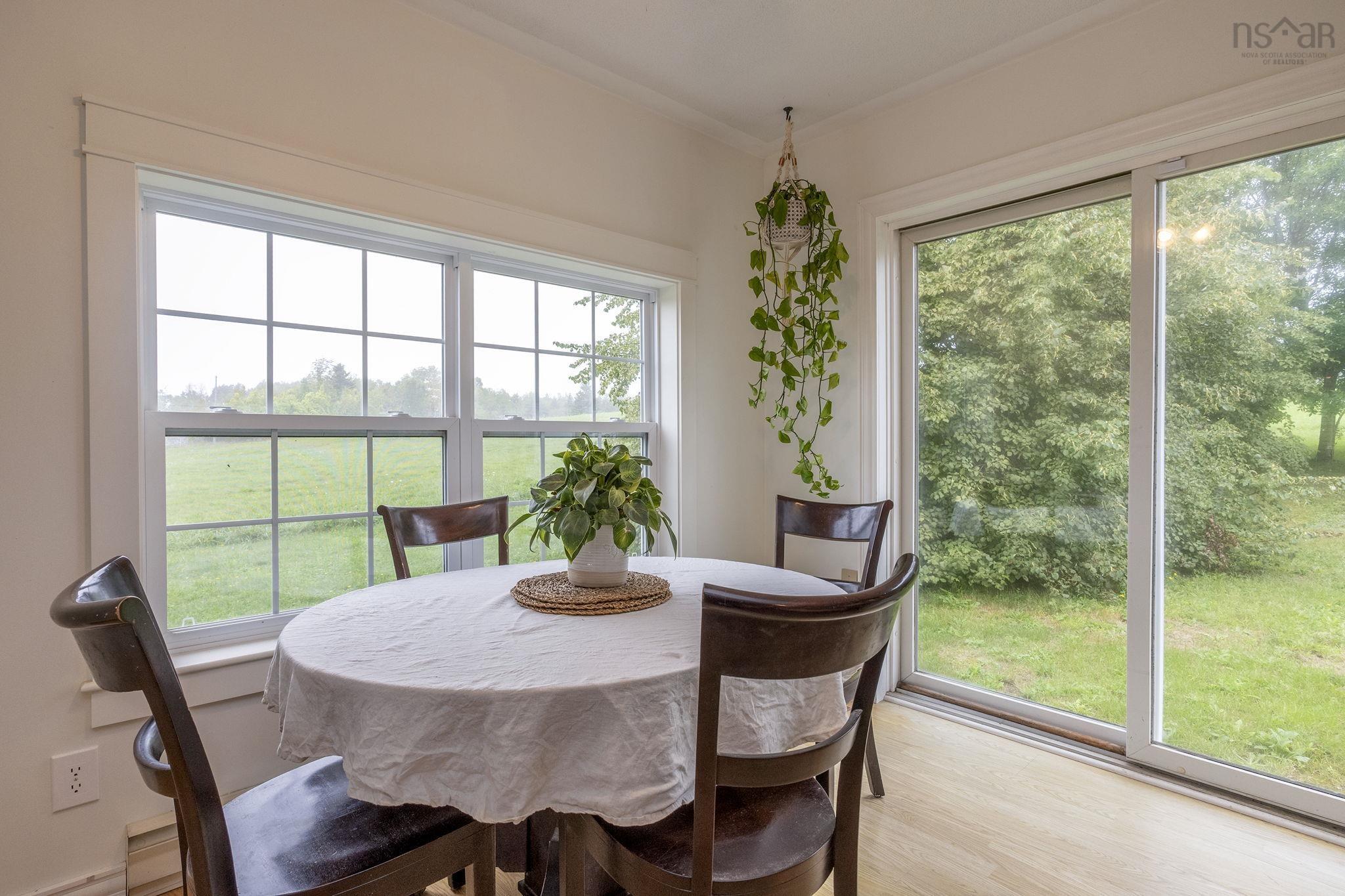 $695,000.00: 1896 Highway 1, Clementsport