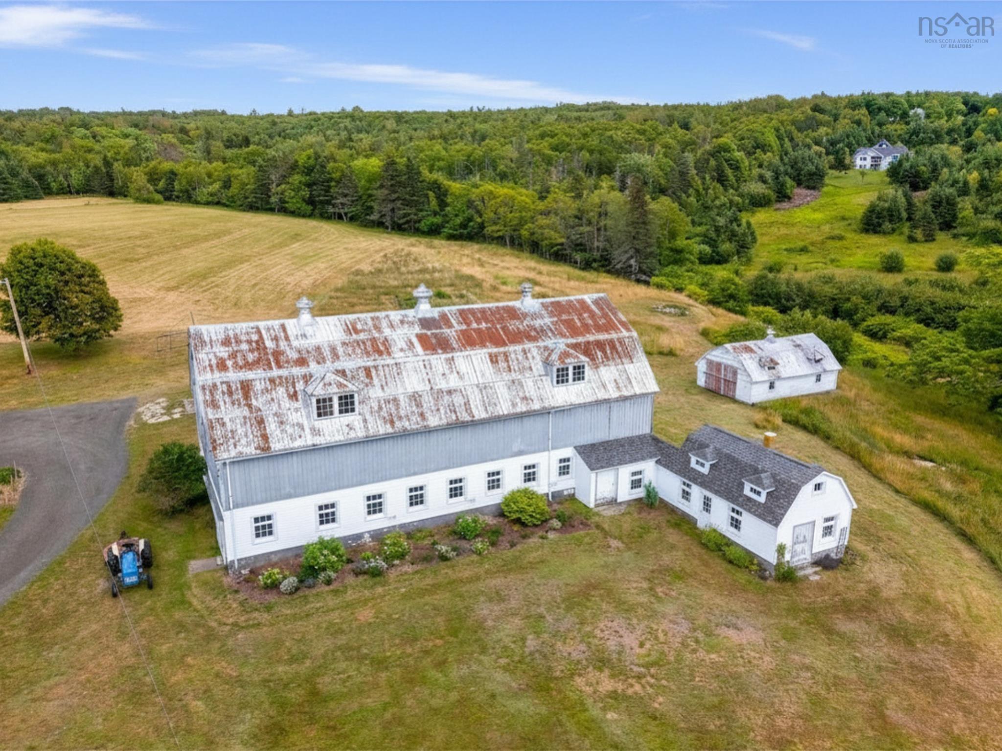 $695,000.00: 1896 Highway 1, Clementsport