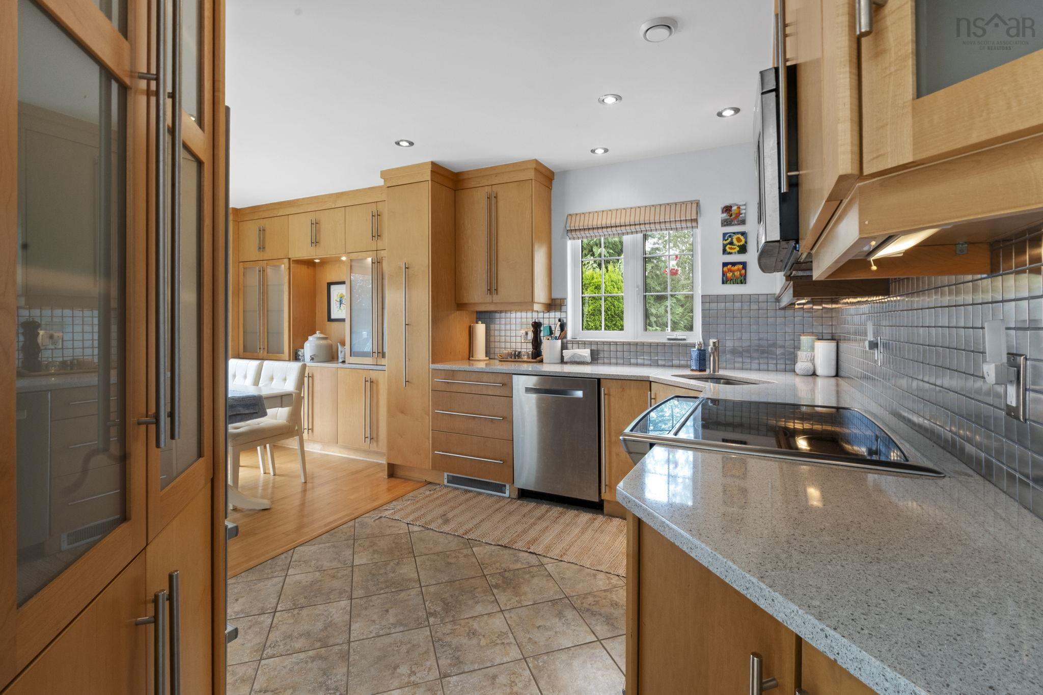 $1,250,000.00: 46 Oceansea Drive, Glen Margaret
