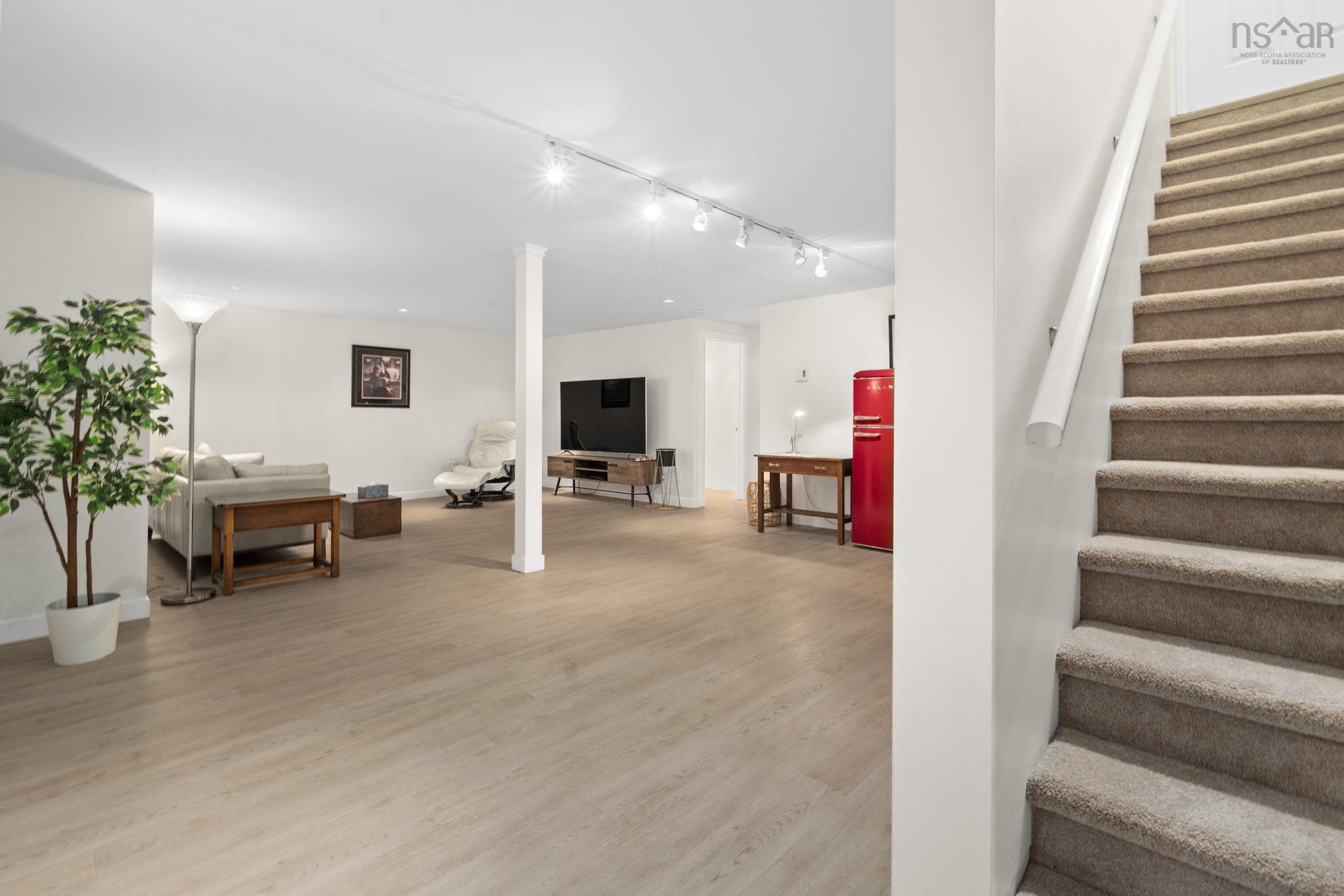 $1,250,000.00: 46 Oceansea Drive, Glen Margaret