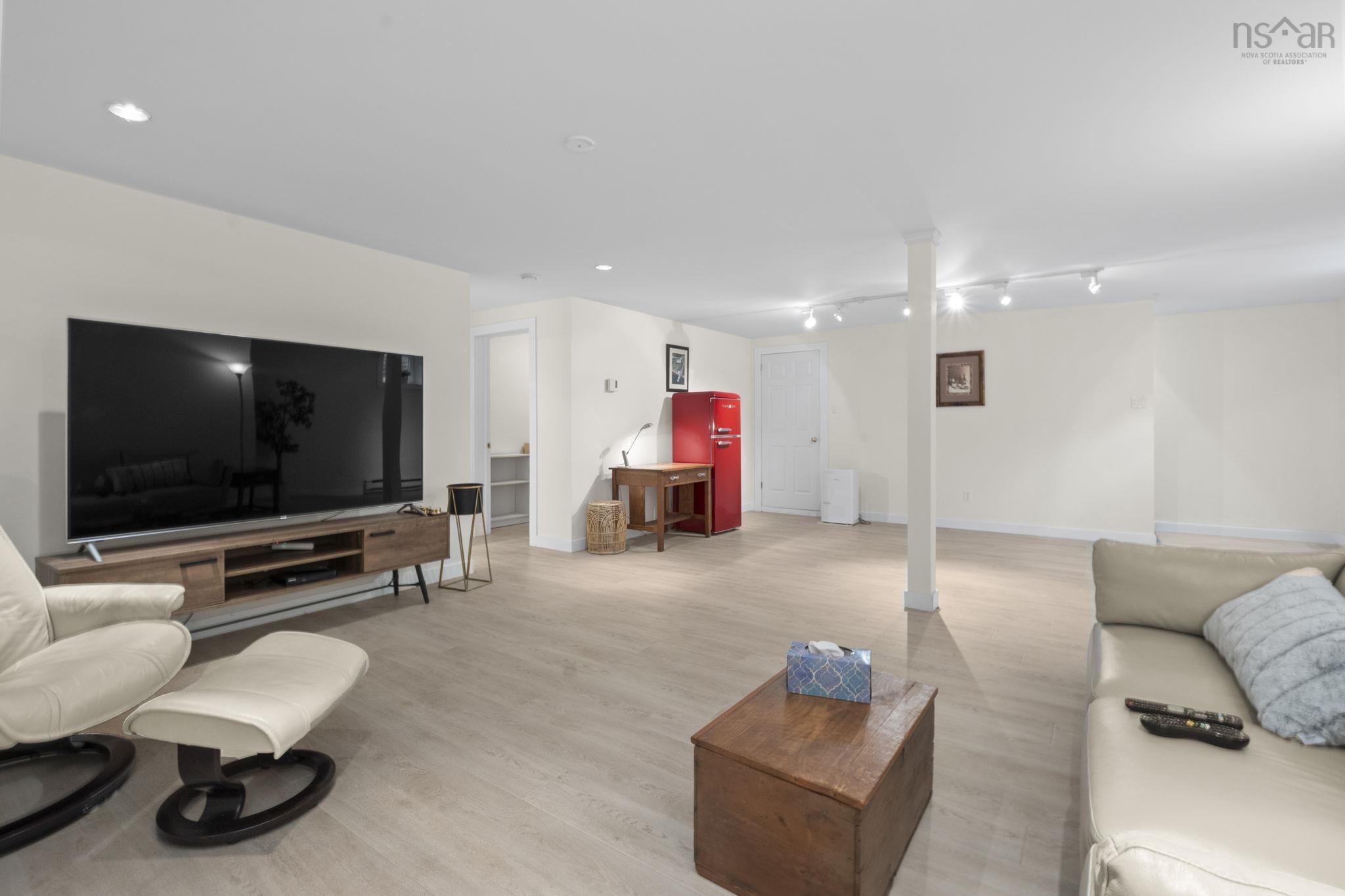 $1,250,000.00: 46 Oceansea Drive, Glen Margaret