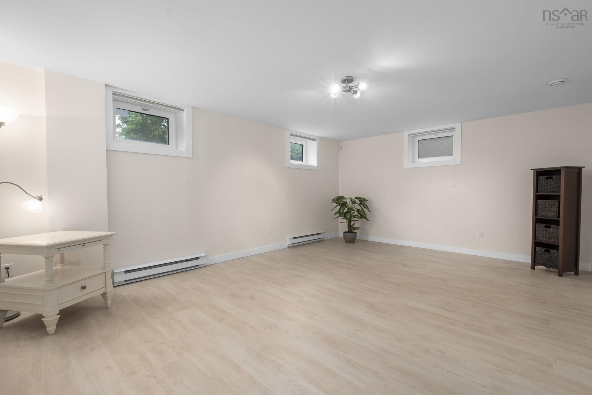 $1,250,000.00: 46 Oceansea Drive, Glen Margaret
