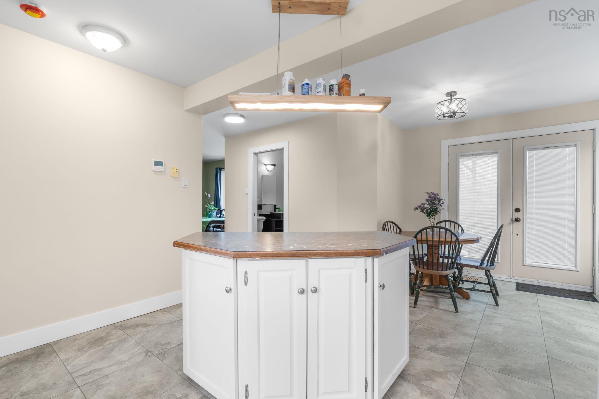 $529,900.00: 10 Fader Street, Dartmouth