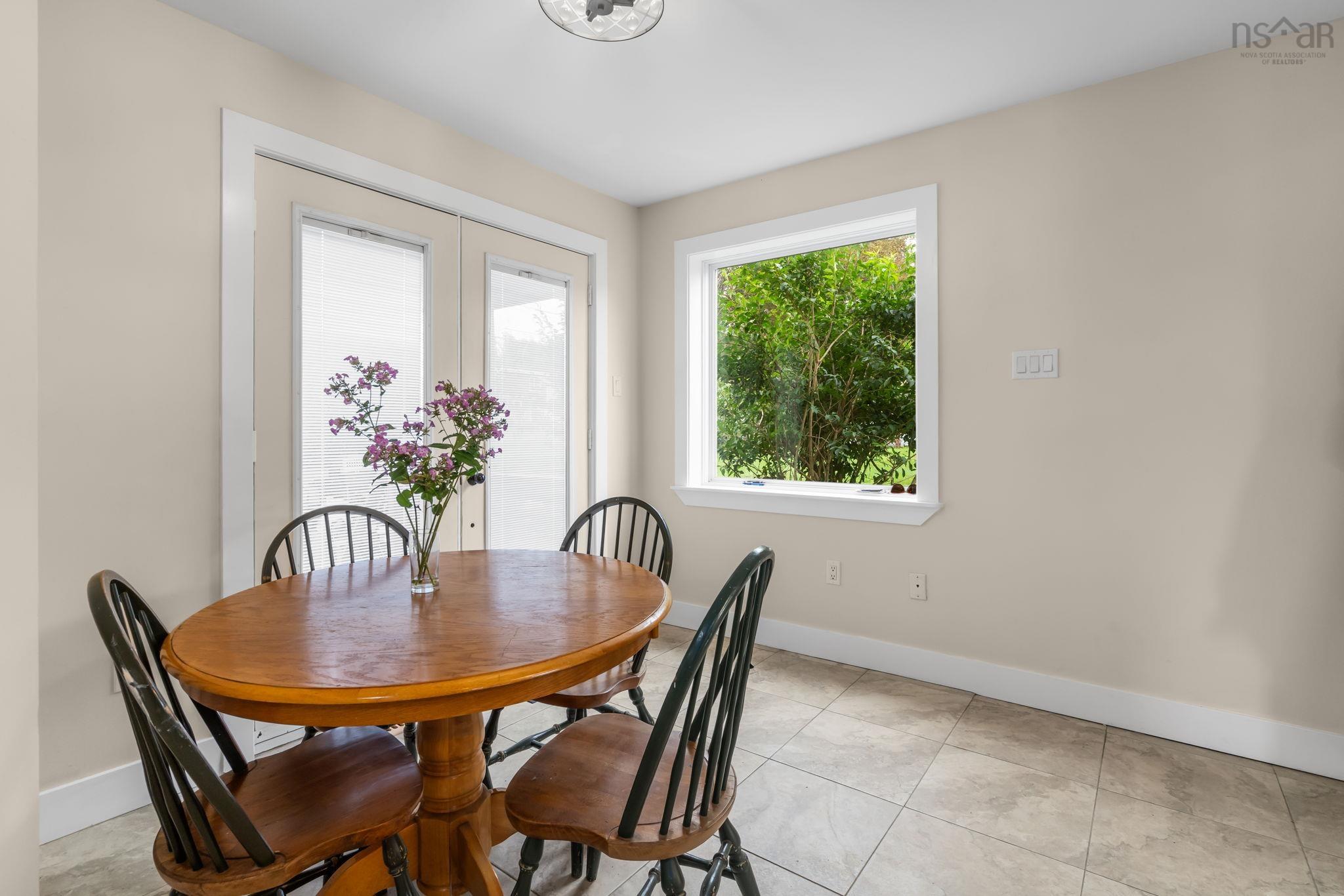 $529,900.00: 10 Fader Street, Dartmouth