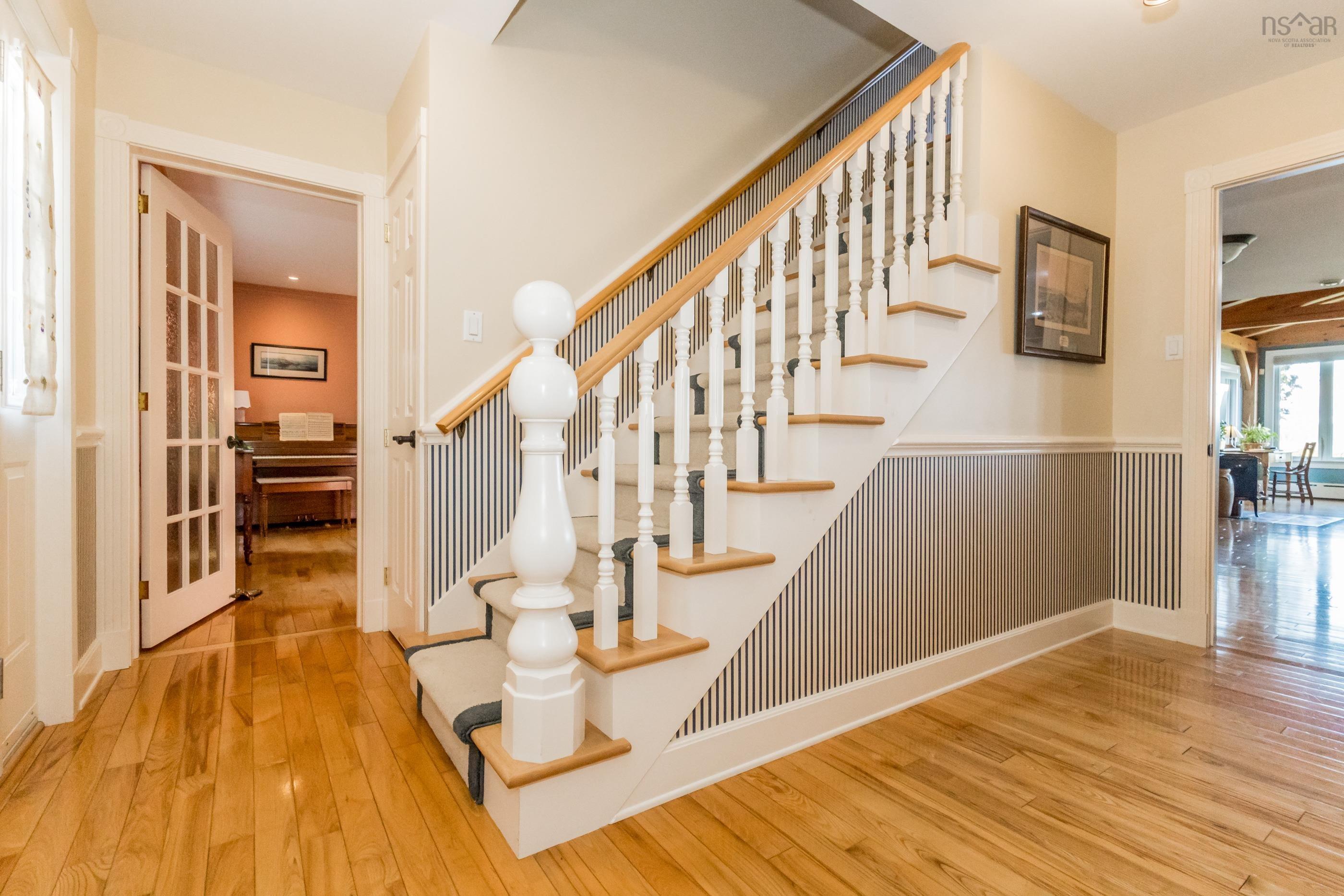 $1,170,000.00: 18 Avon Street, Hantsport