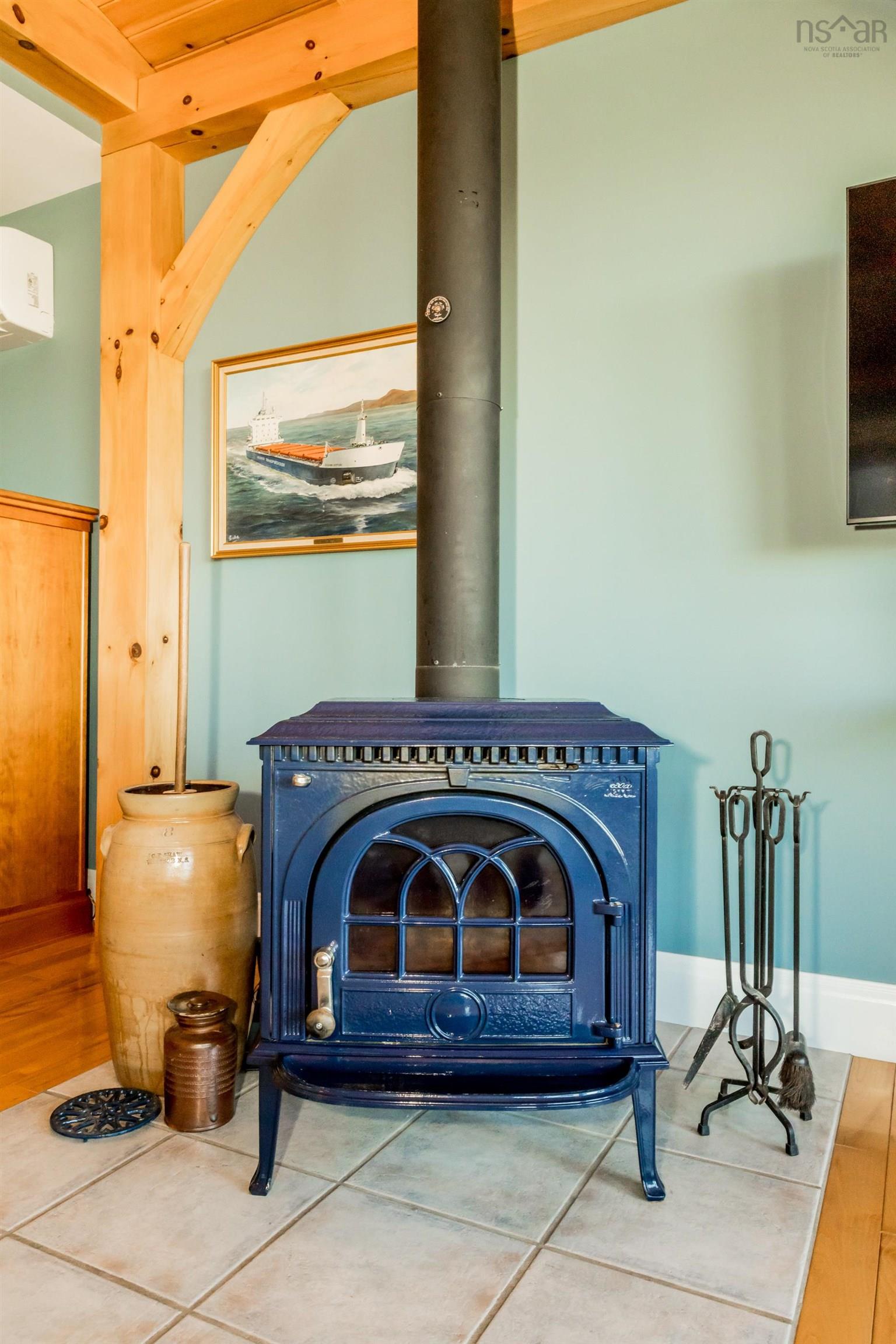 $1,170,000.00: 18 Avon Street, Hantsport