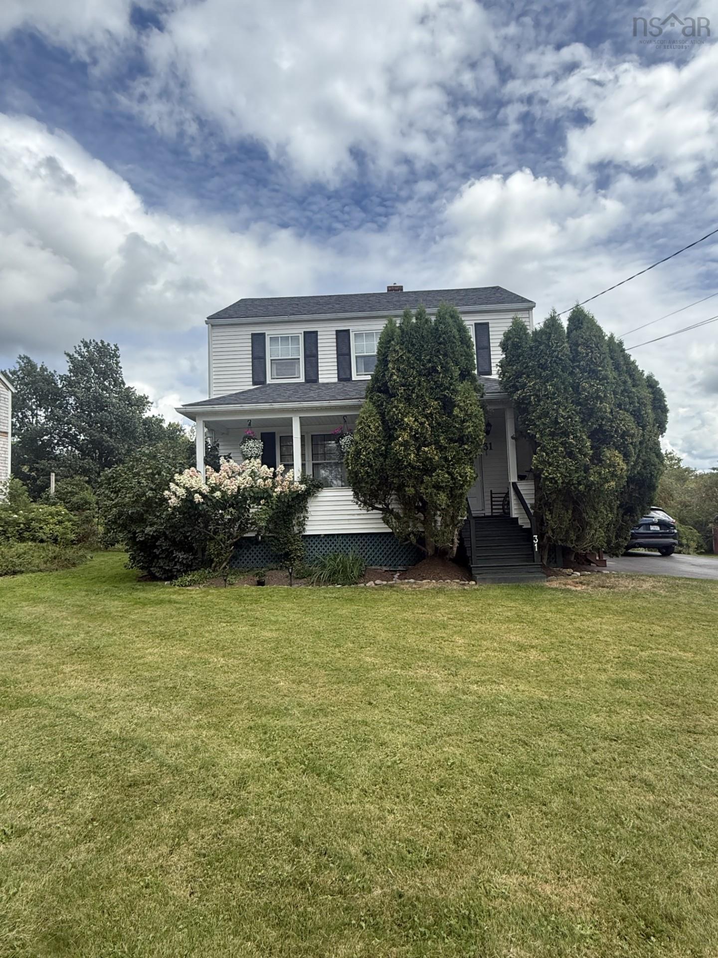 $349,000.00: 31 THE HEIGHTS ROAD, ANTIGONISH, N.S., Antigonish