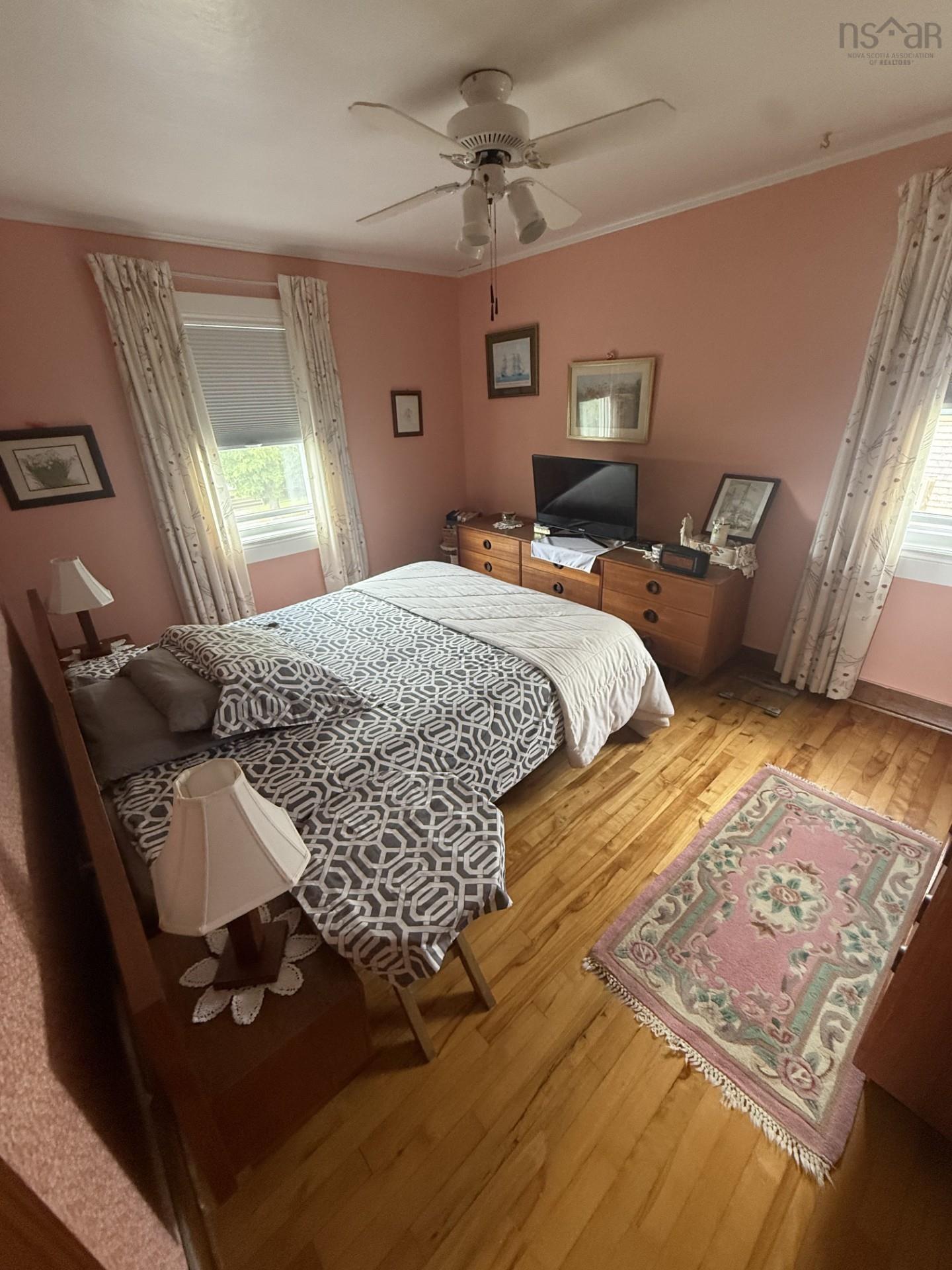 $349,000.00: 31 THE HEIGHTS ROAD, ANTIGONISH, N.S., Antigonish