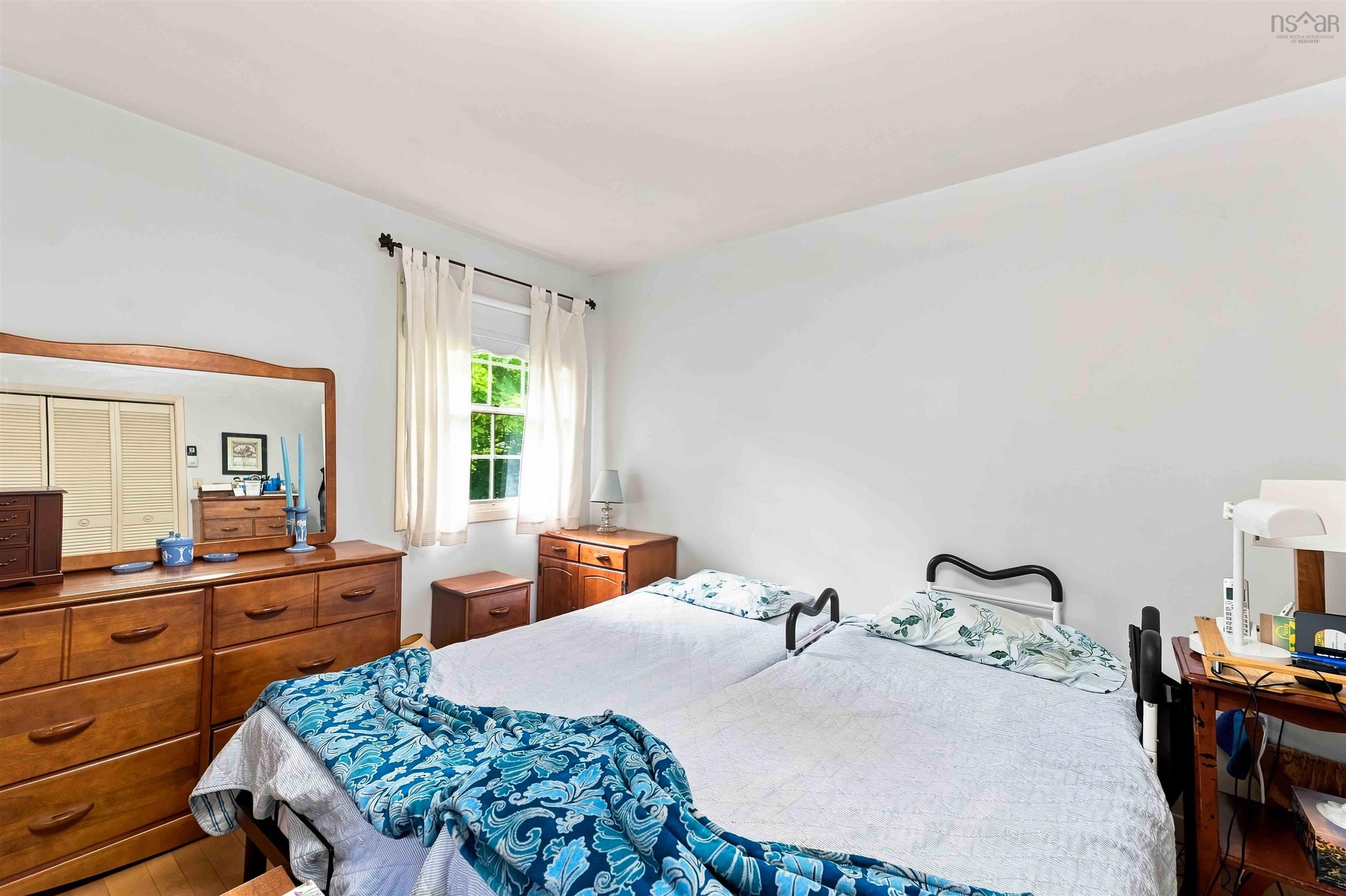$494,500.00: 72 Maple Dr. New Minas, New Minas
