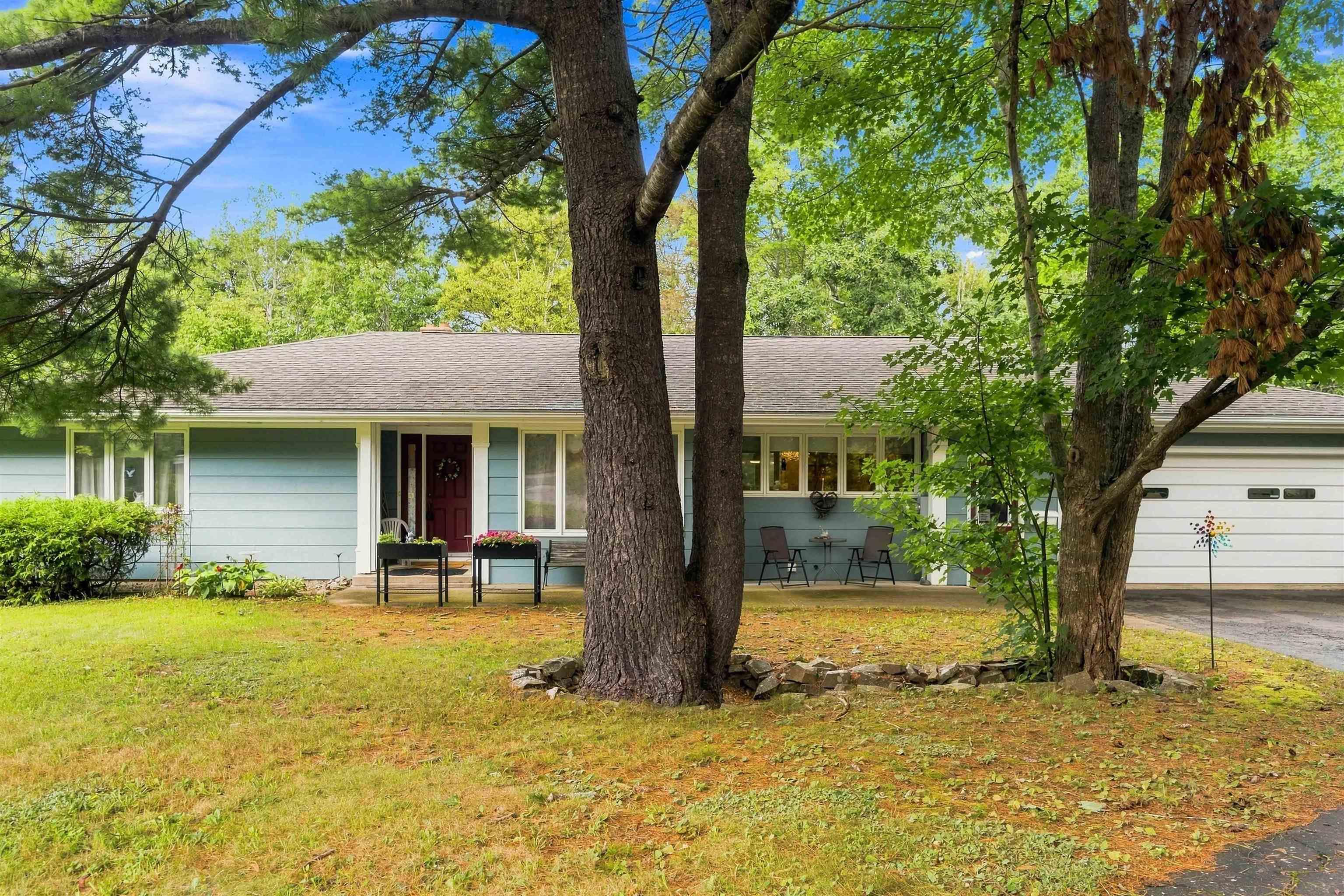 $494,500.00: 72 Maple Dr. New Minas, New Minas