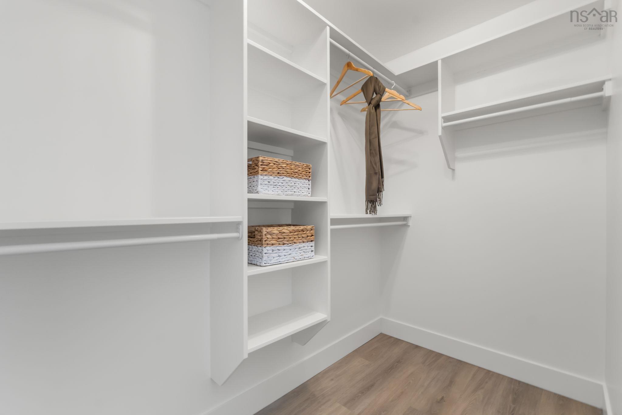 $819,000.00: 162 Brunello Blvd, Timberlea